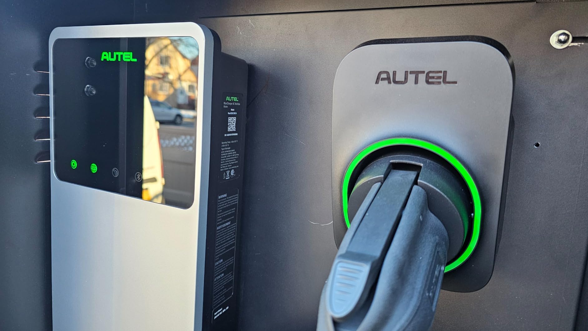 Autel MaxiCharger Level 2 Electric Vehicle (EV) Charger, up to 80 Amp Fast Charging EV Charger Level 2, Integrated Cloud with AI, Indoor/Outdoor Charging Stations J1772, Hardwired customer photo 2
