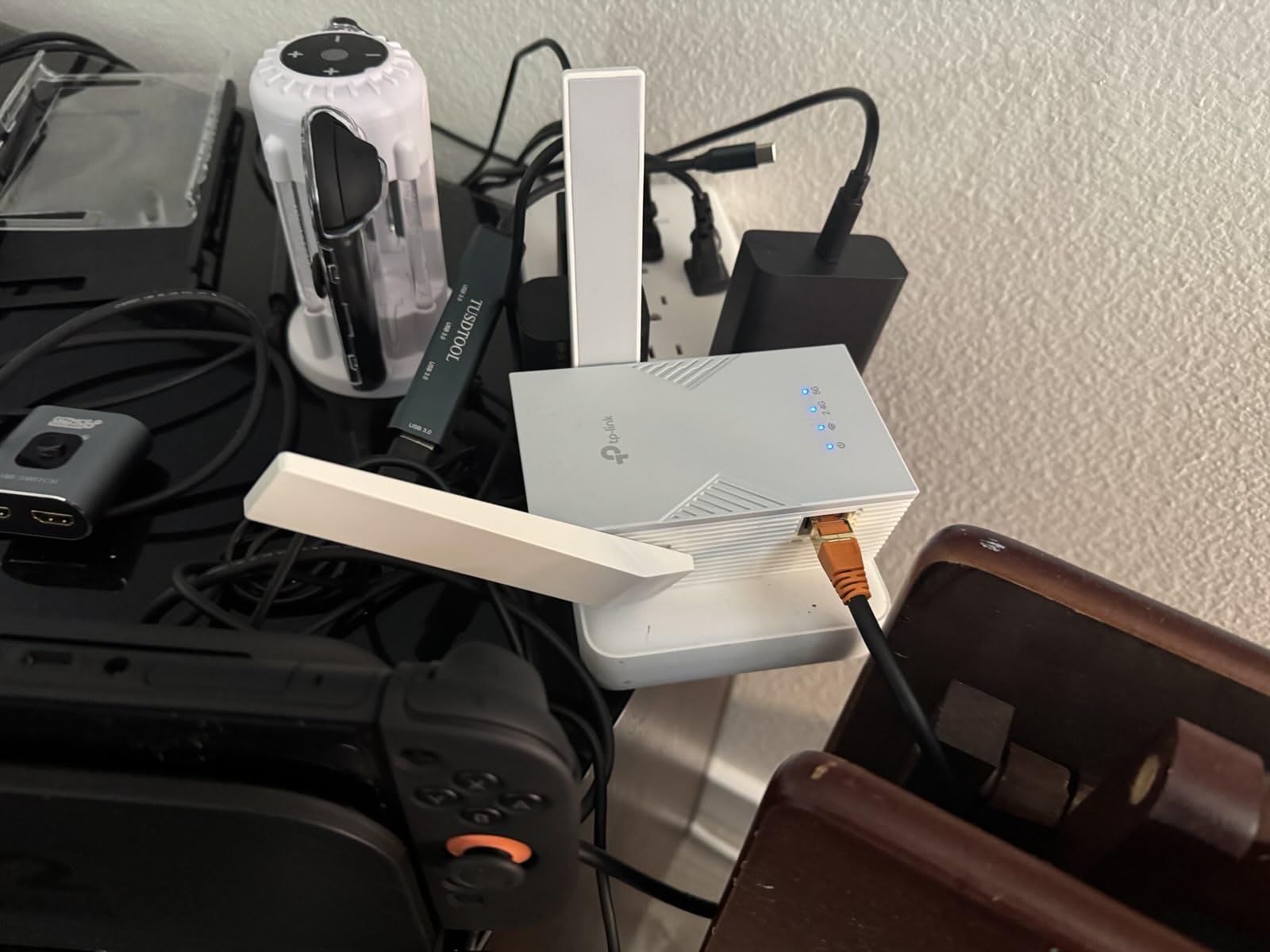 TP-Link BE6300 Wi-Fi 7 Range Extender RE403BE w/ 2.5G Port | 6.3 Gbps Dual-Band Wireless Repeater | Internet Signal Booster for Home | Up to 2800 sq.ft, 64 Devices | MLO, EasyMesh | No 6 GHz Band customer photo 2