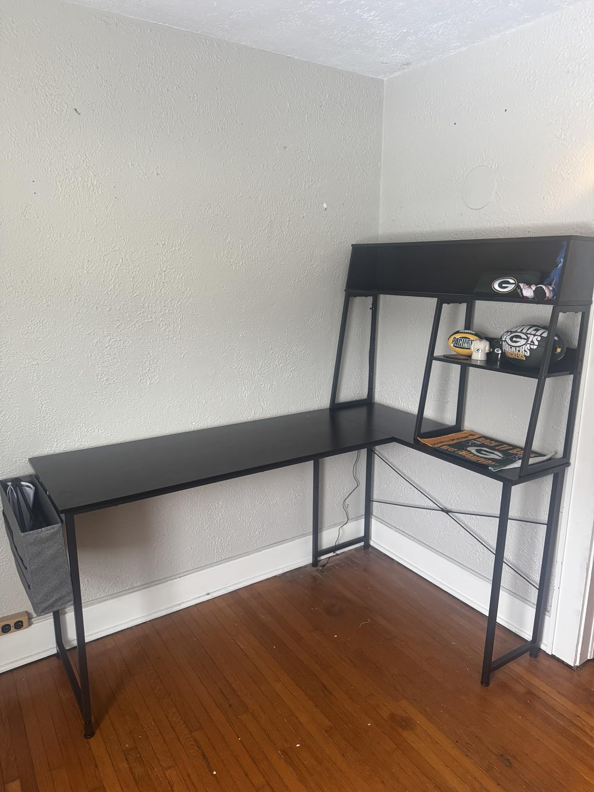 AODK L Shaped Gaming Desk with Led Lights, 51 Inch Reversible Gaming Computer Desk with Display Shelves, PC Gamer Desk Gamer Table with Storage Bag, L Desk for Game, Black customer photo 1