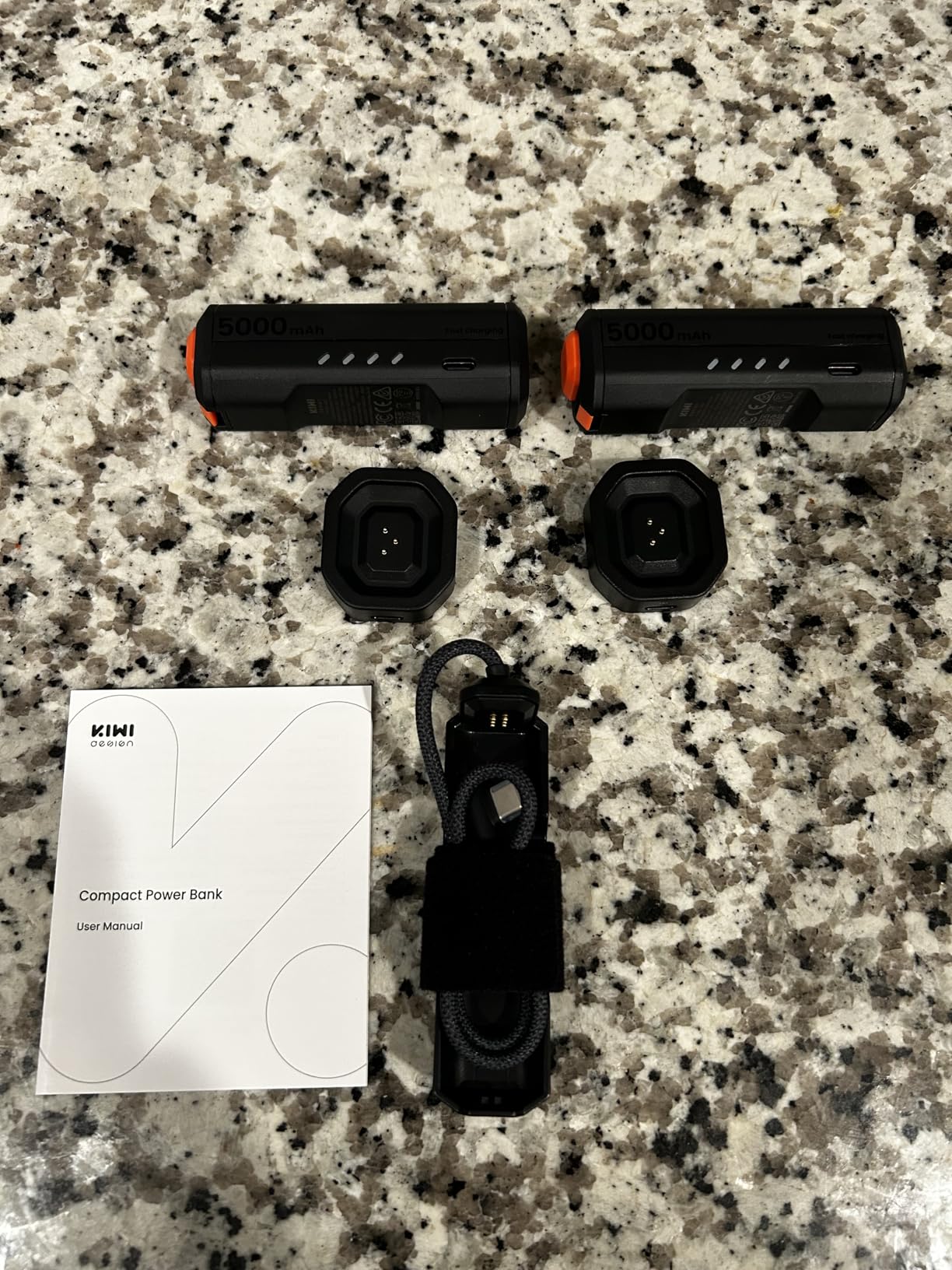 KIWI design P5000 Compact Power Bank, 2 Pack 5000mah Battery Pack Compatible with Meta Quest 3/3S/2/Pro, 20W Fast Charing, Swap for Infinite Power, Suitable for Sport Camera and All Type-C Devices customer photo 2