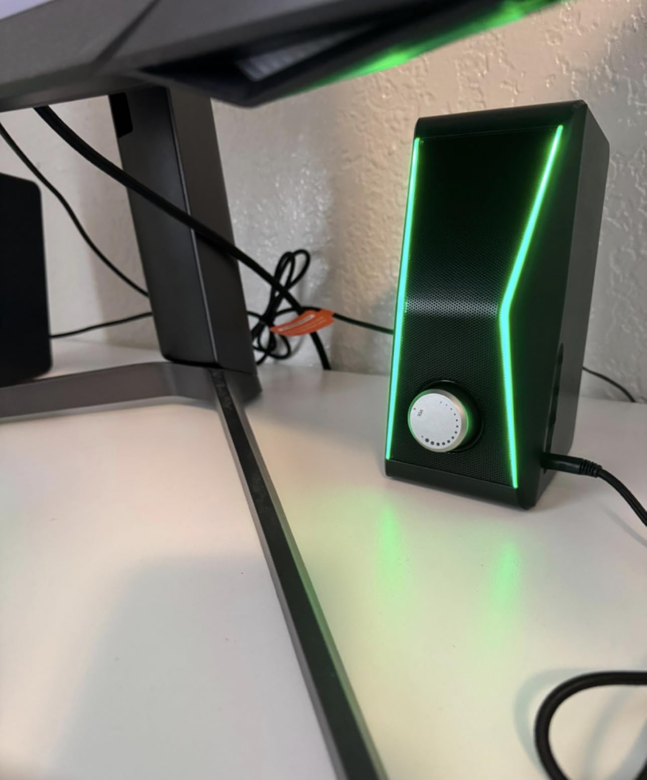 Nylavee Computer Speakers, Hi-Fi Stereo Sound PC Speakers with Bluetooth 5.0 and 3.5mm AUX-in, 14W AC Powered, Built-in Equalizer Modes and RGB Lights for Desktop PC, Monitor, Laptop, PS5, Xbox customer photo 2