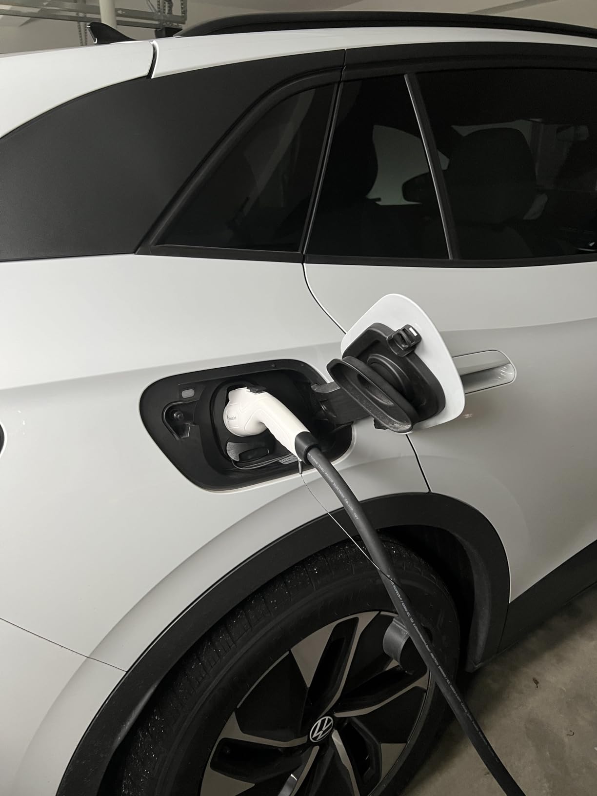 PRIMECOM 80 Amp 20X Faster 22KW 220Volt Level-2 18ft to 50ft Cord Lengths Smart Electric Vehicle EV Charging Station Ford F-150 Transit Lightning Luciud Air Polestar TeslaXS Taycan (18.5 Feet) customer photo 1