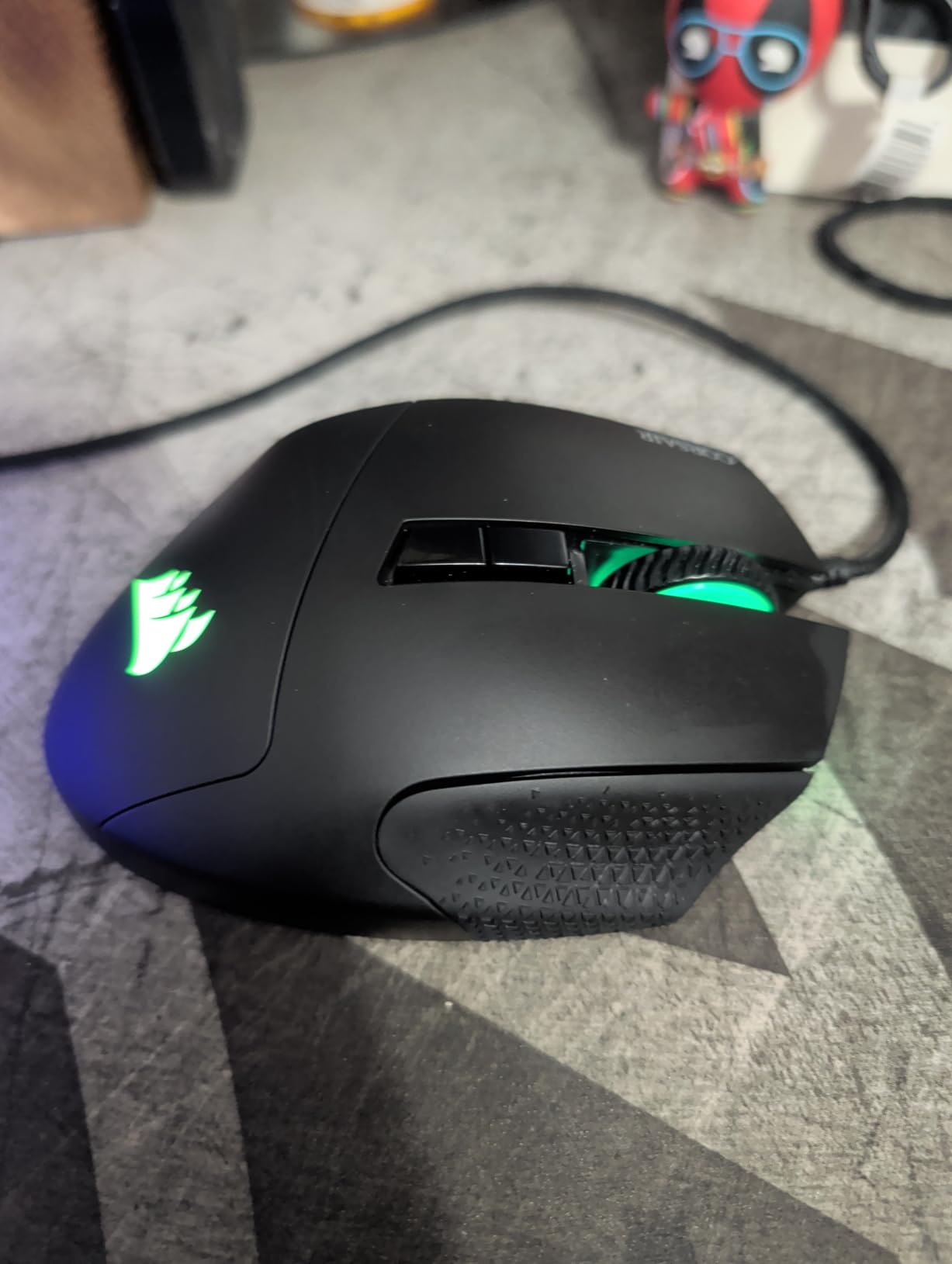 Corsair Scimitar RGB Elite Wired MOBA/MMO Gaming Mouse - 18,000 DPI - 17 Programmable Buttons - iCUE Compatible - PC, Mac, PS5, PS4, Xbox - Black customer photo 2