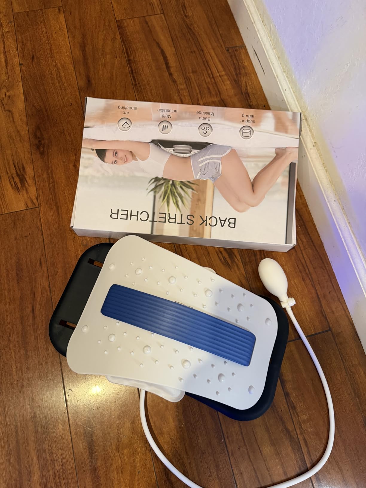 Docemel Back Stretcher for Lower Back Pain Relief,Adjustable Inversion Lumbar Traction Device,Lumbar Support Board for Spinal Decompression and Scoliosis,Sciatic Nerve Release Tool,Back Cracker Board customer photo 2