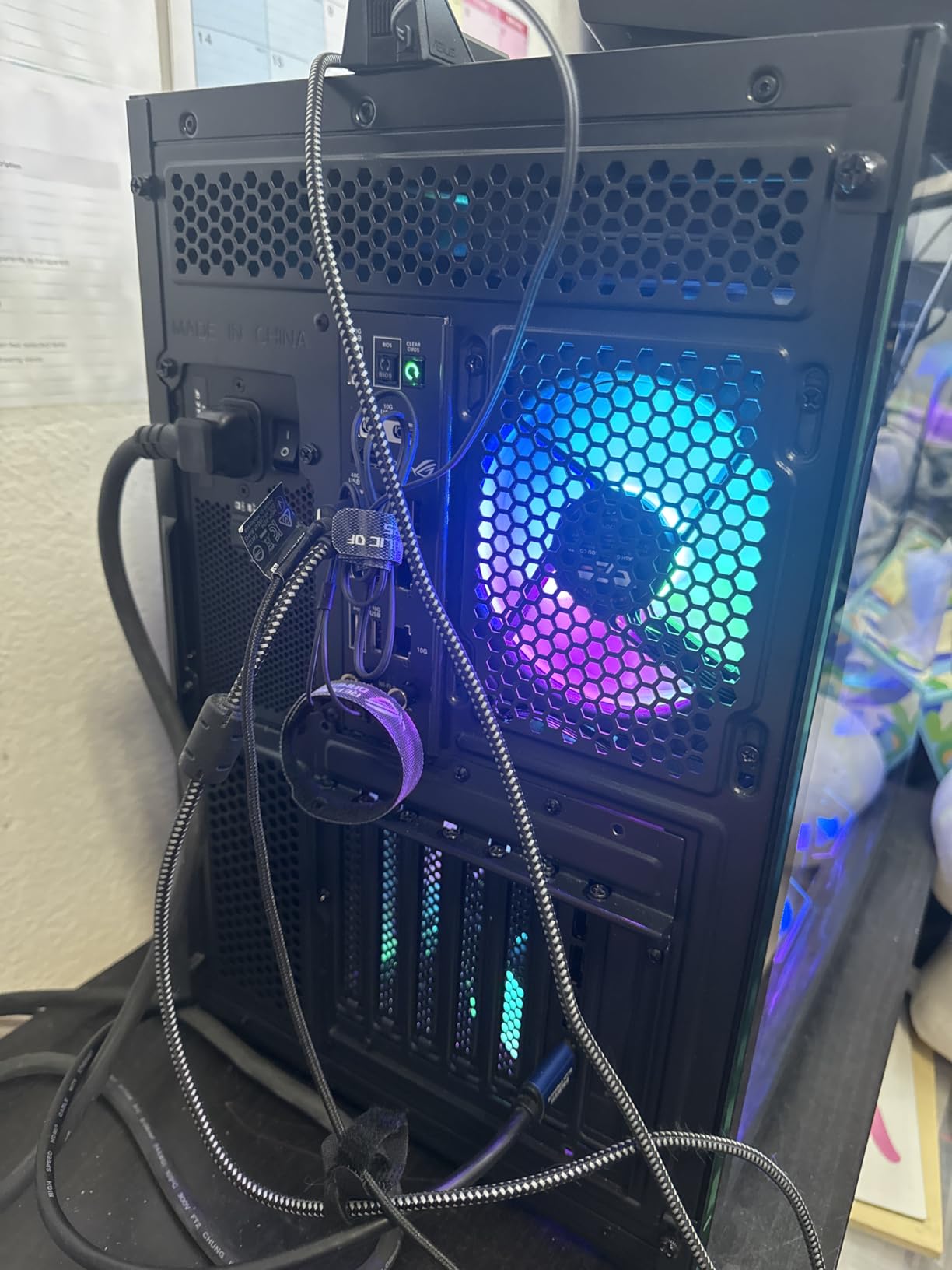 darkFlash C280 E-ATX Full-Tower PC Gaming Case, 7xARGB Fans Included, 270 Tempered Glass, Reverse Connection Motherboard Compatible, Supports RTX 5090 up to 420mm, 360mm Radiator Support, Black customer photo 2