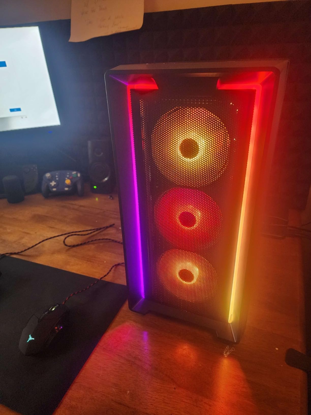 Skytech Gaming Archangel 5 Gaming PC, AMD Ryzen 7 7700 3.8GHz, NVIDIA RTX 5060, 1TB NVMe SSD, 32GB DDR5 RAM 6000, 750W Gold PSU, Wi-Fi, Win 11, Desktop customer photo 1