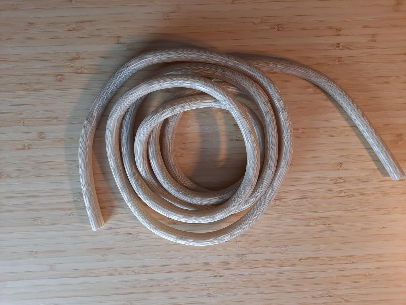 Pixio 10FT Tubing Cable Sleeve - Pink 1/2 inch Flexible Cable Management Sleeve for PC, Gaming, TV & Office, Wire Organizer for Desk Cable Cleanup customer photo 2