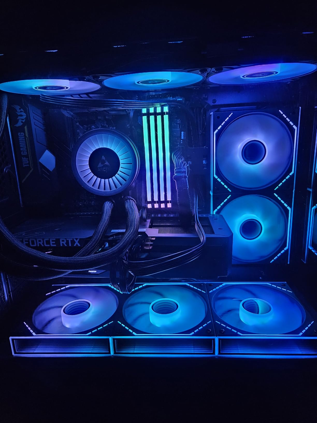 Thermalright TL-M12Q-S X3 120mm PC Case Fans, 2000RPM High Airflow, ARGB Daisy-Chain, Infinity-Mirror Lighting, 3-Pack customer photo 2