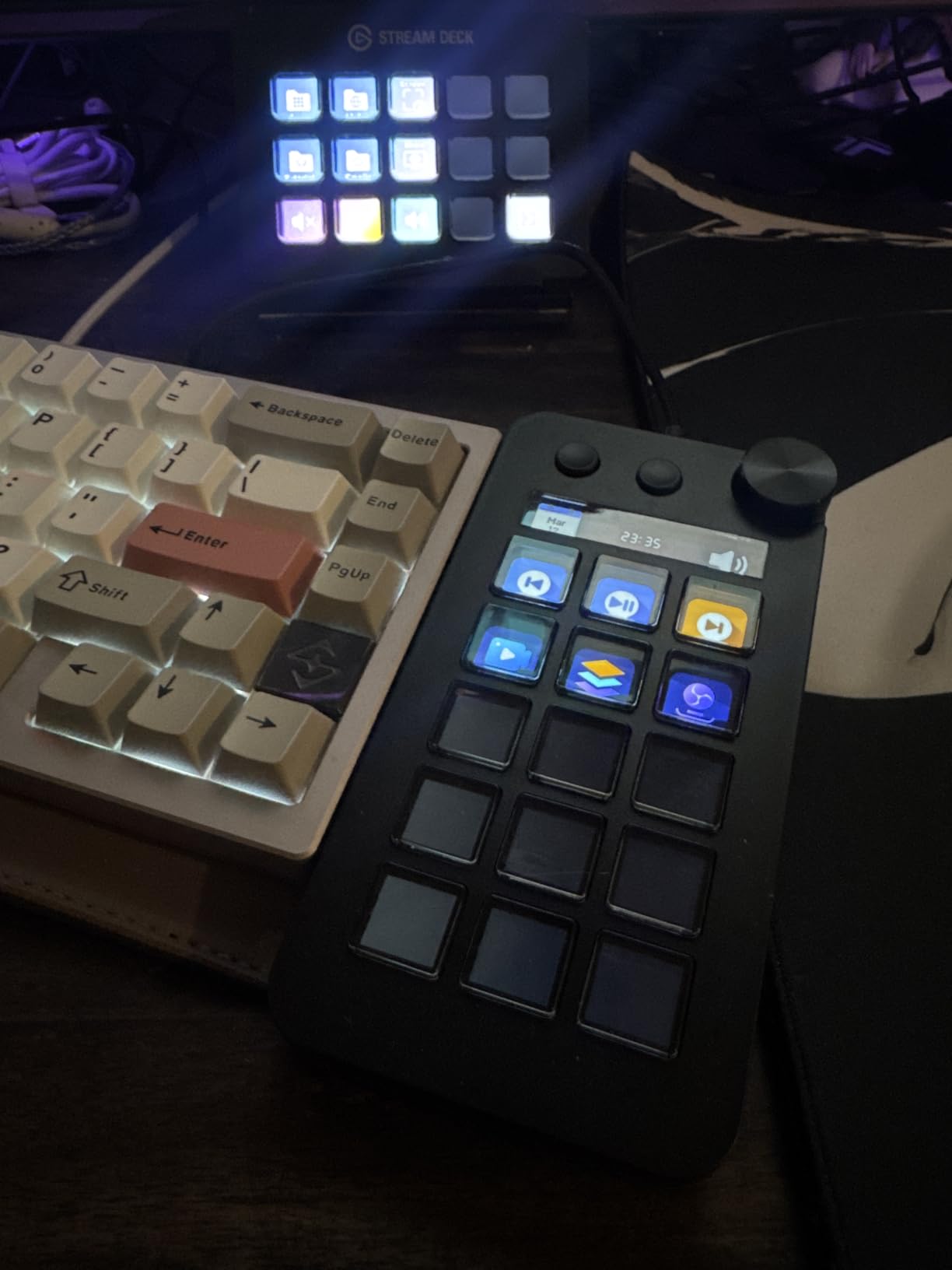 TreasLin VSDinside Stream Controller Deck with 18 Customizable Macro Keys for OBS Twitch YouTube customer photo 1