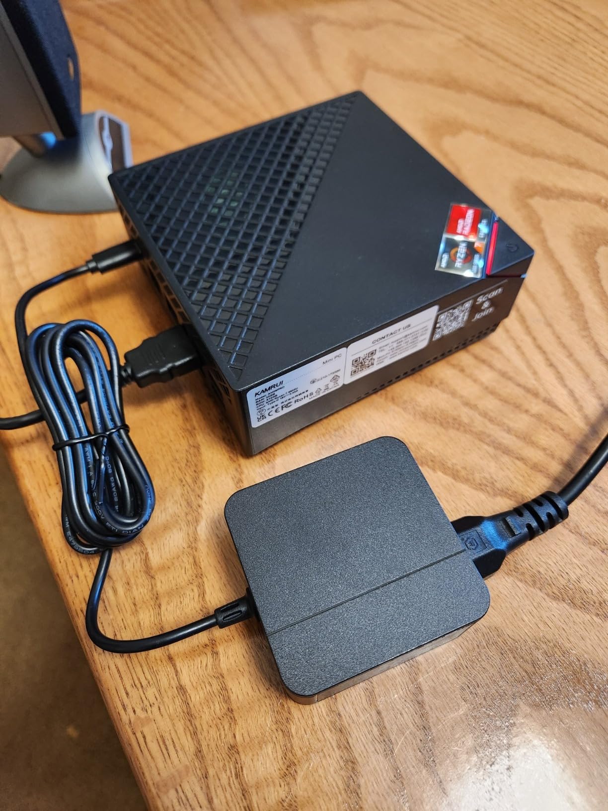 KAMRUI Mini Gaming PC, Hyper H1 win-11 Pro AMD Ryzen 7 7735HS (Up to 4.75GHz) Mini PC, 24GB LPDDR5 5500MT/s 512GB SSD Micro Pc, Mini Computer Triple 4K Display/2.5G LAN/WiFi6/BT5.2 customer photo 2