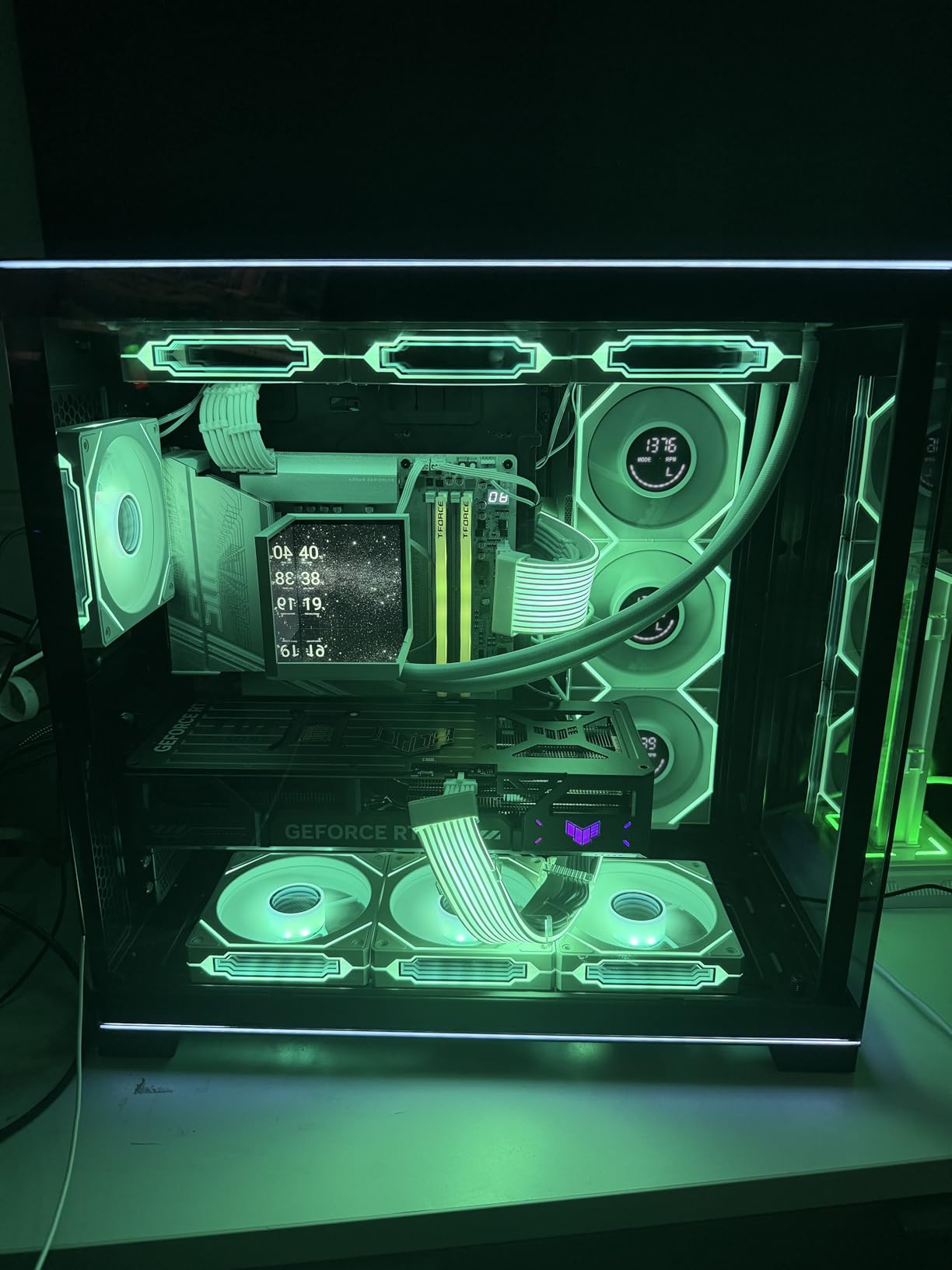 TRYX STAGE 360 ARGB 360mm AIO 4.0'' IPS Dual-Screen Customizable AIO Cooler 360mm LCD Display 254PPI 60Hz with Asetek 7th Gen V2 280w TDP ROTA SL ARGB Fan for Intel LGA 1851/1700/1200/115X AMD AM5/AM4 customer photo 1