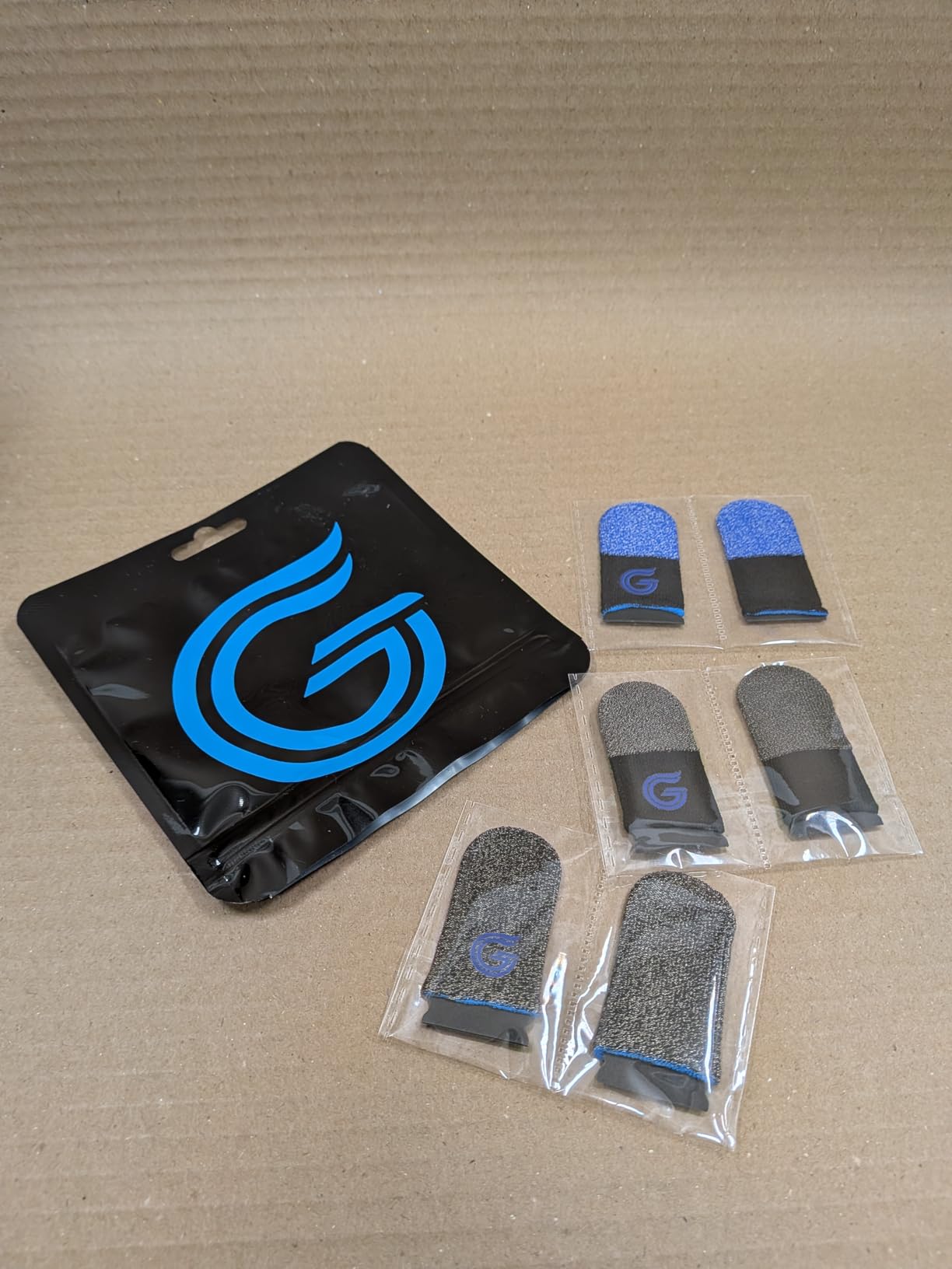 10-Pack Mobile Gaming Finger Sleeves-Thumb Sleeves for Mobile Games, 0.15mm Superconducting NanoSilverFiber, Supersensitive, Anti-Sweat Durable,Compatible with All Touchscreen Devices customer photo 2