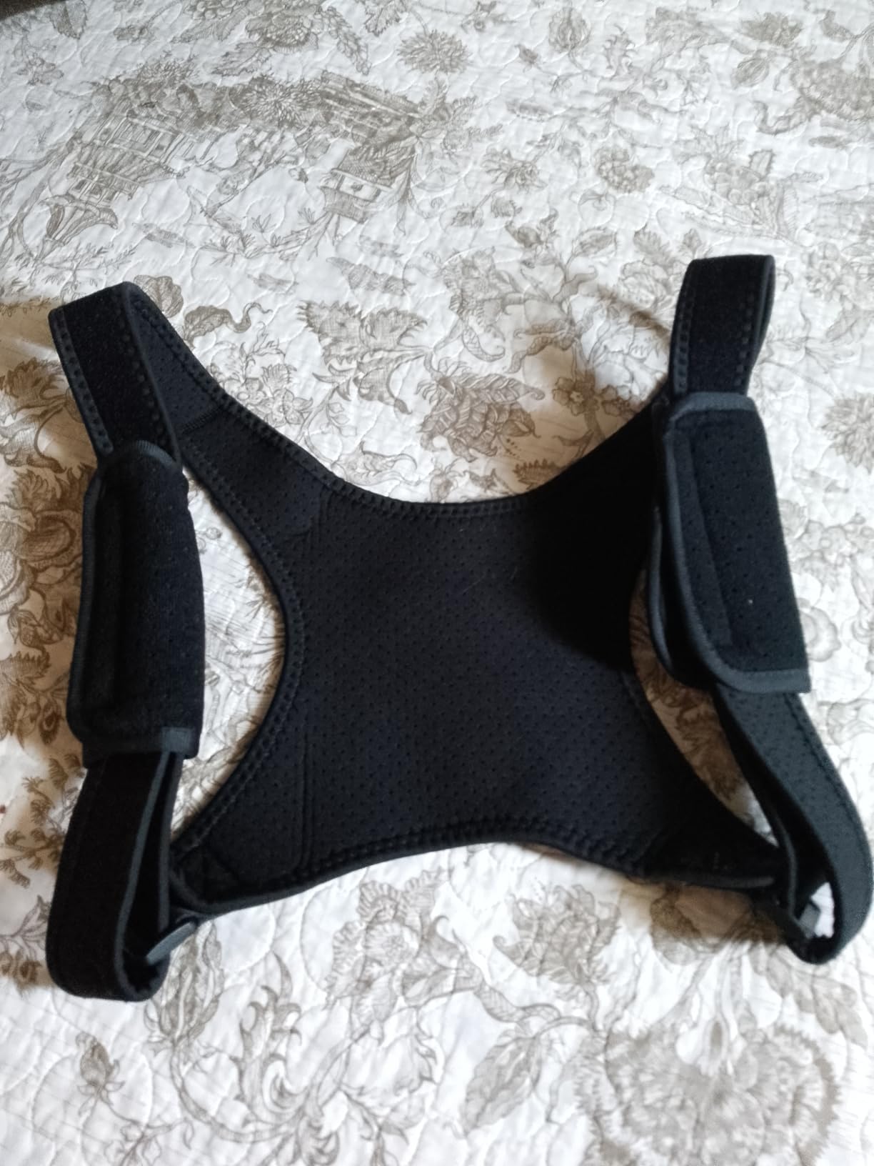 Posture Corrector Upper Back Brace Neck Shoulder Back Support Brace Pain Relief Belt for Women Men Braces Spine Straightener Breathable customer photo 2