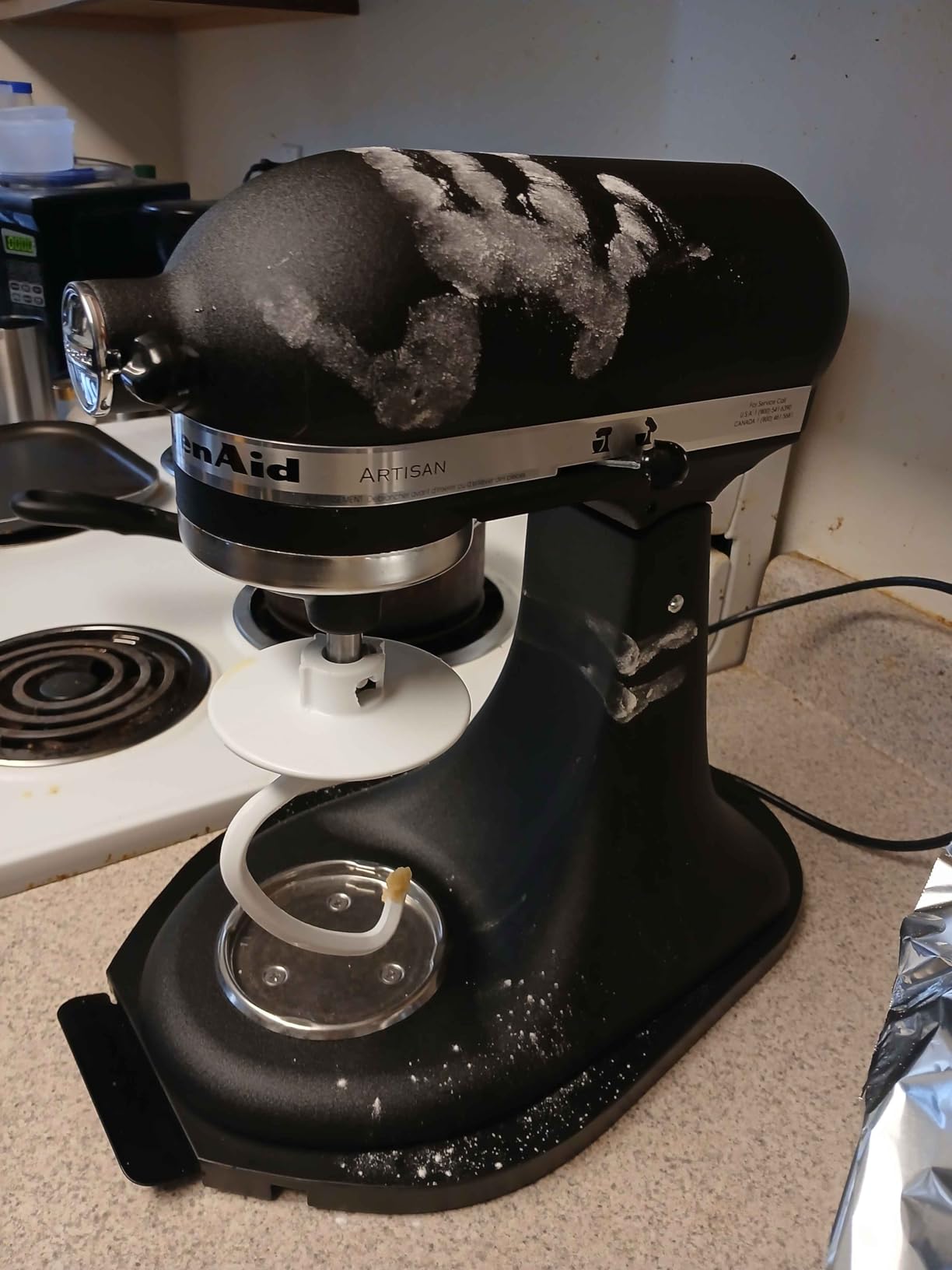 KitchenAid Artisan Series 5 Quart Tilt Head Stand Mixer with Pouring Shield KSM150PS, Onyx Black customer photo 2