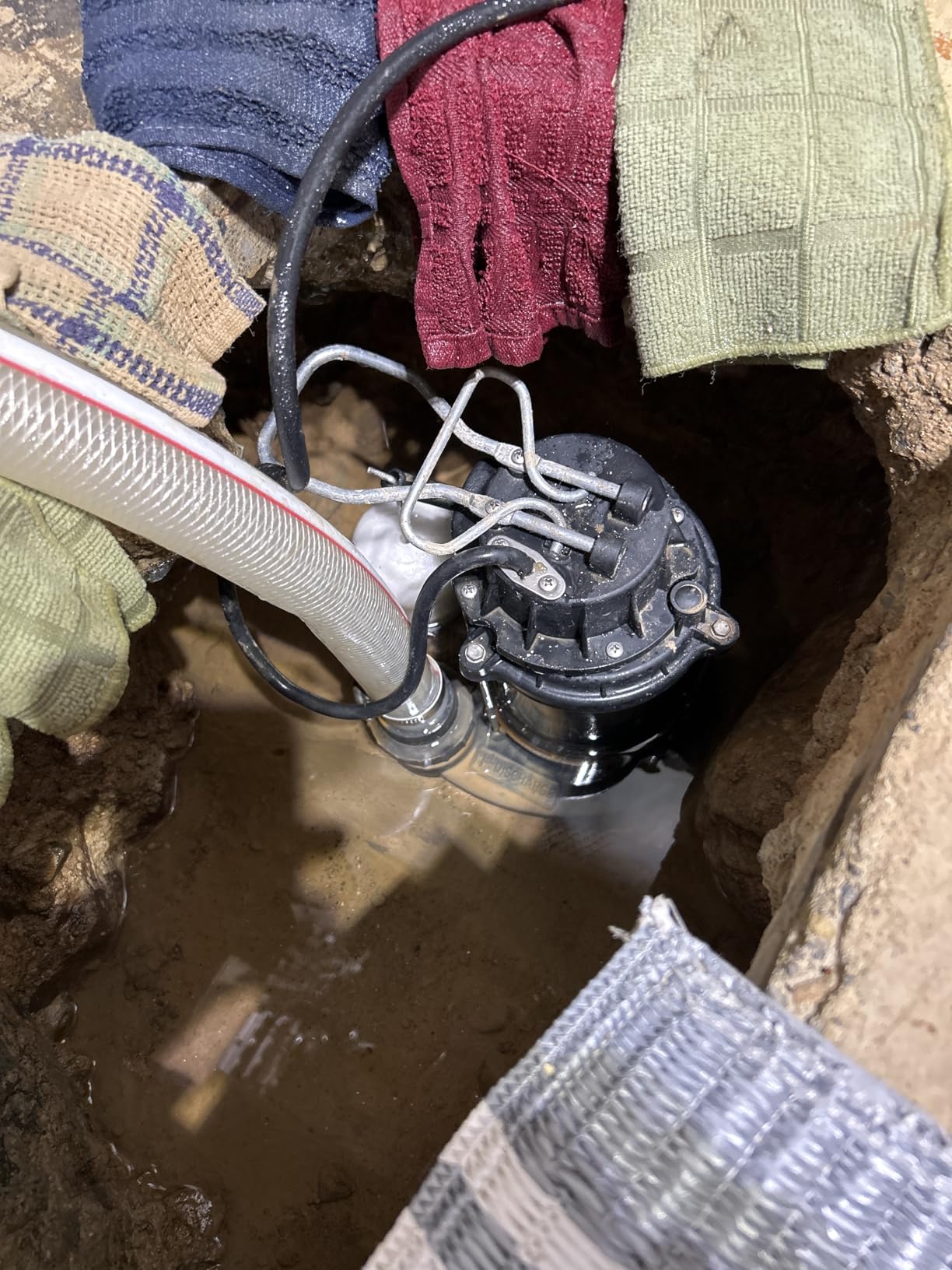 WAYNE CDU790-1/3 HP Submersible Cast Iron and Stainless Steel Sump Pump with Integrated Vertical Float Switch - Up to 4,600 Gallons Per Hour - Heavy Duty Basement Sump Pump customer photo 1