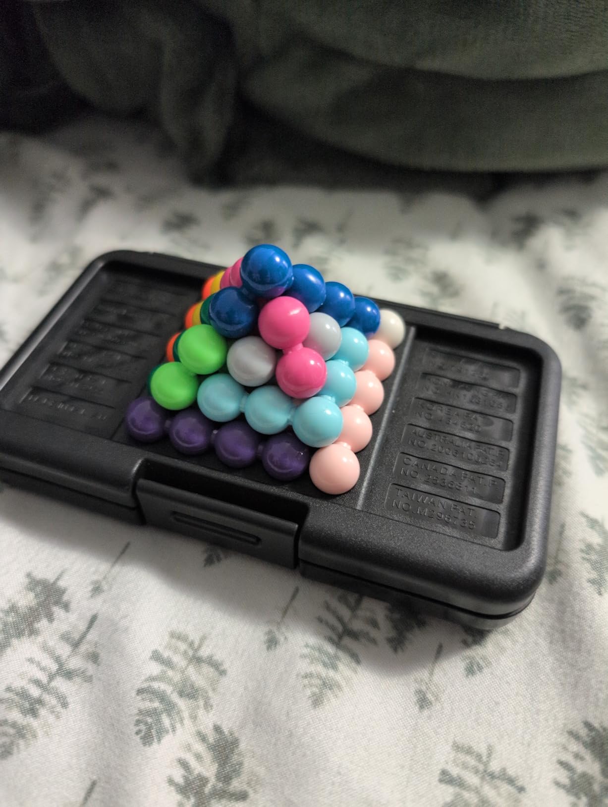 Educational Insights Kanoodle - 3D Brain Teaser Puzzles for Kids, Spatial Puzzle Games for Adults, Teens and Kids customer photo 1