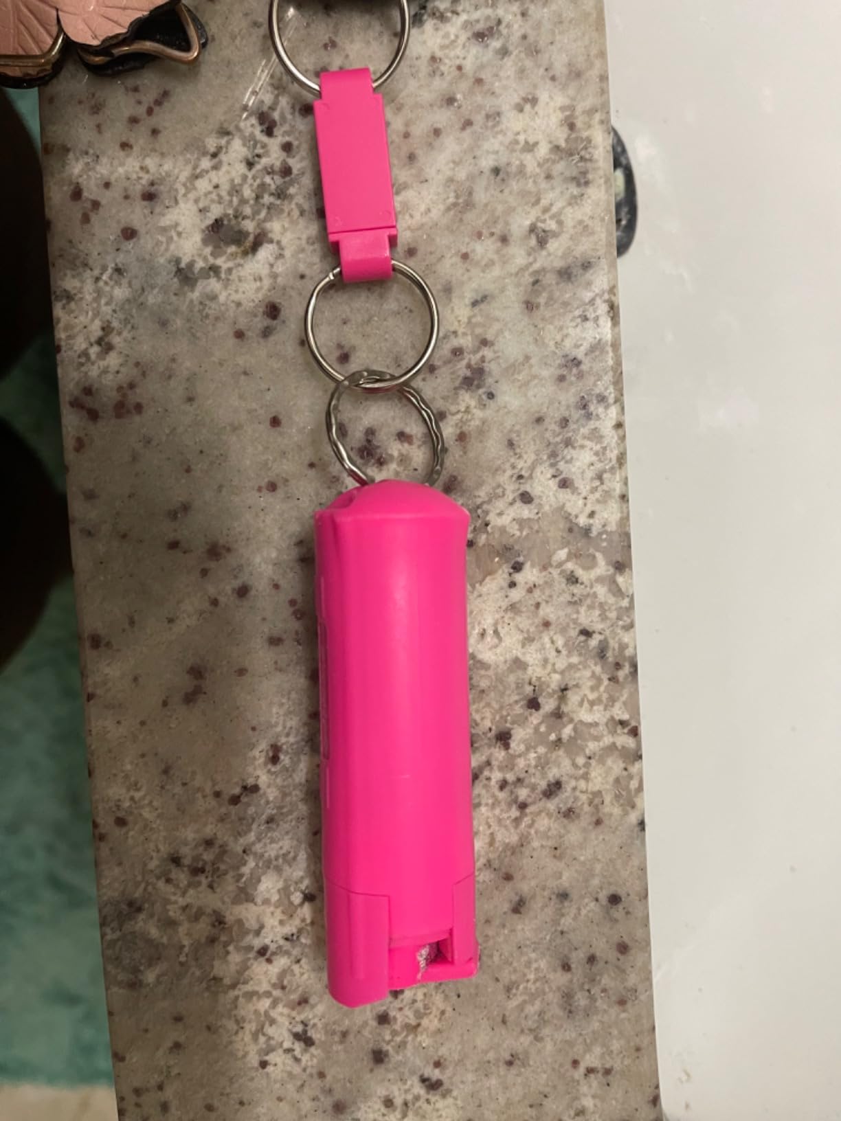SABRE Pepper Spray - Quick Release Keychain for Easy Carry & Fast Access, Max Police Strength Self Defense OC Spray With UV Dye, 10 Sec. Spray Time, Finger Grip - Faster Aim, 0.54 fl oz, Secure Safety customer photo 2
