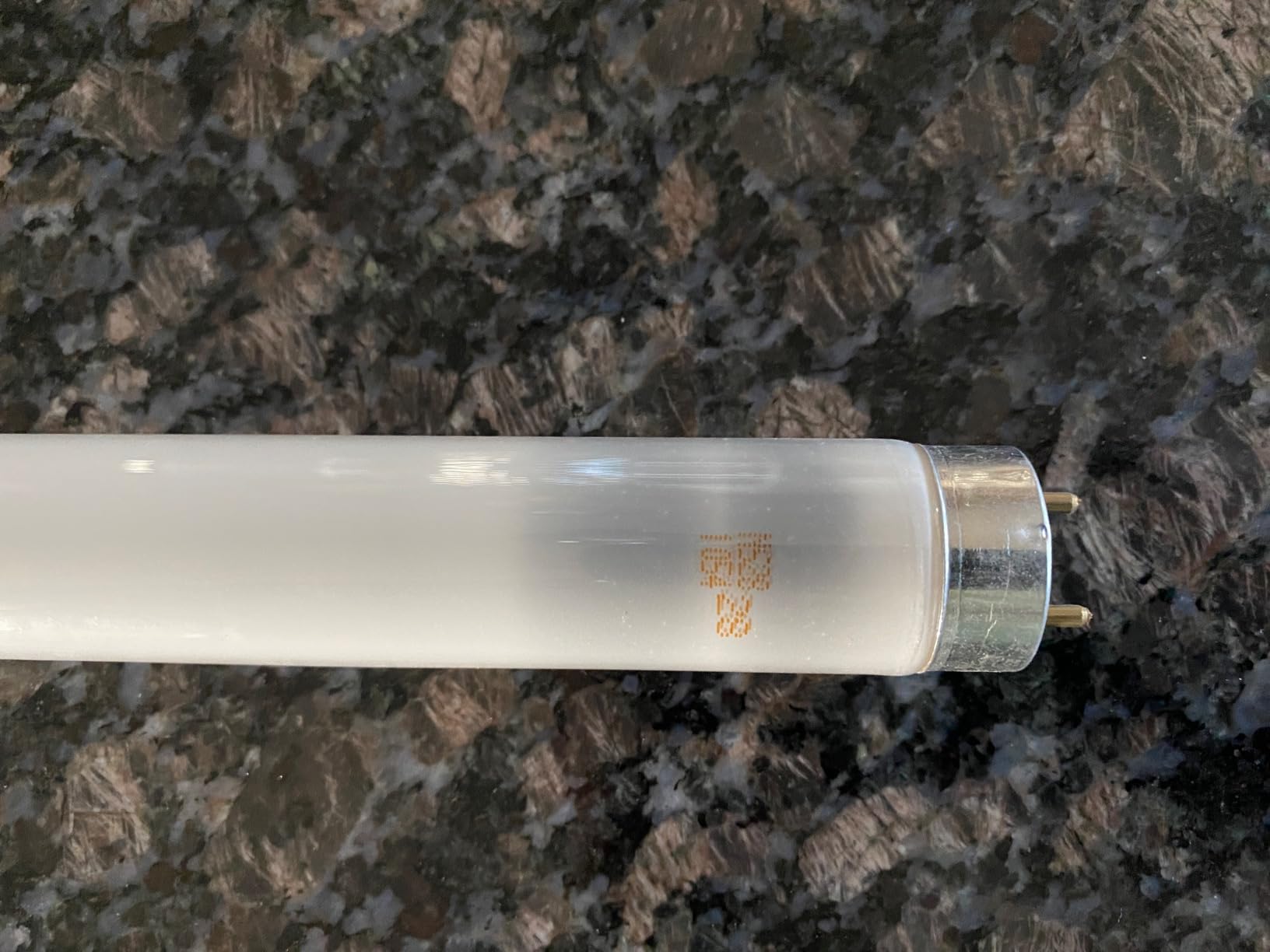 OSO36 T8 ReptiSun UVB 10.0 HO Light, White customer photo 1