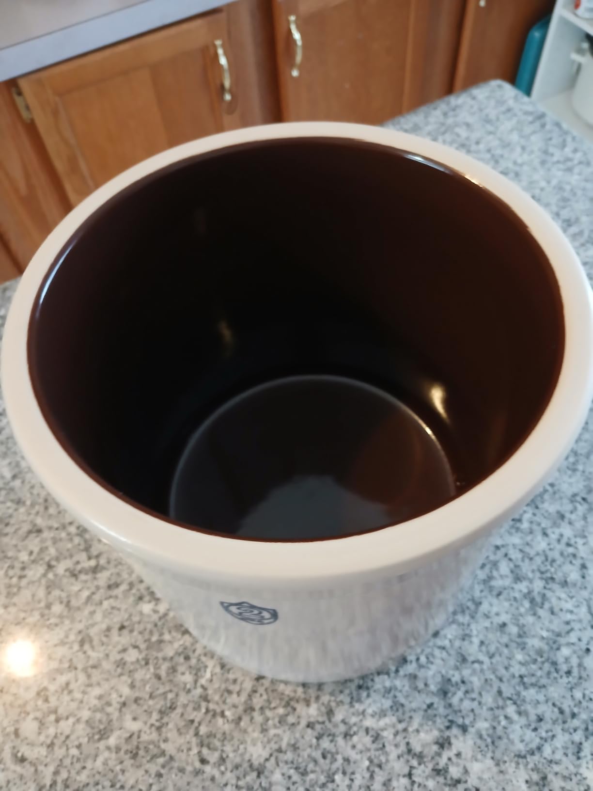 Ohio Stoneware 2 Gallon Crock customer photo 1