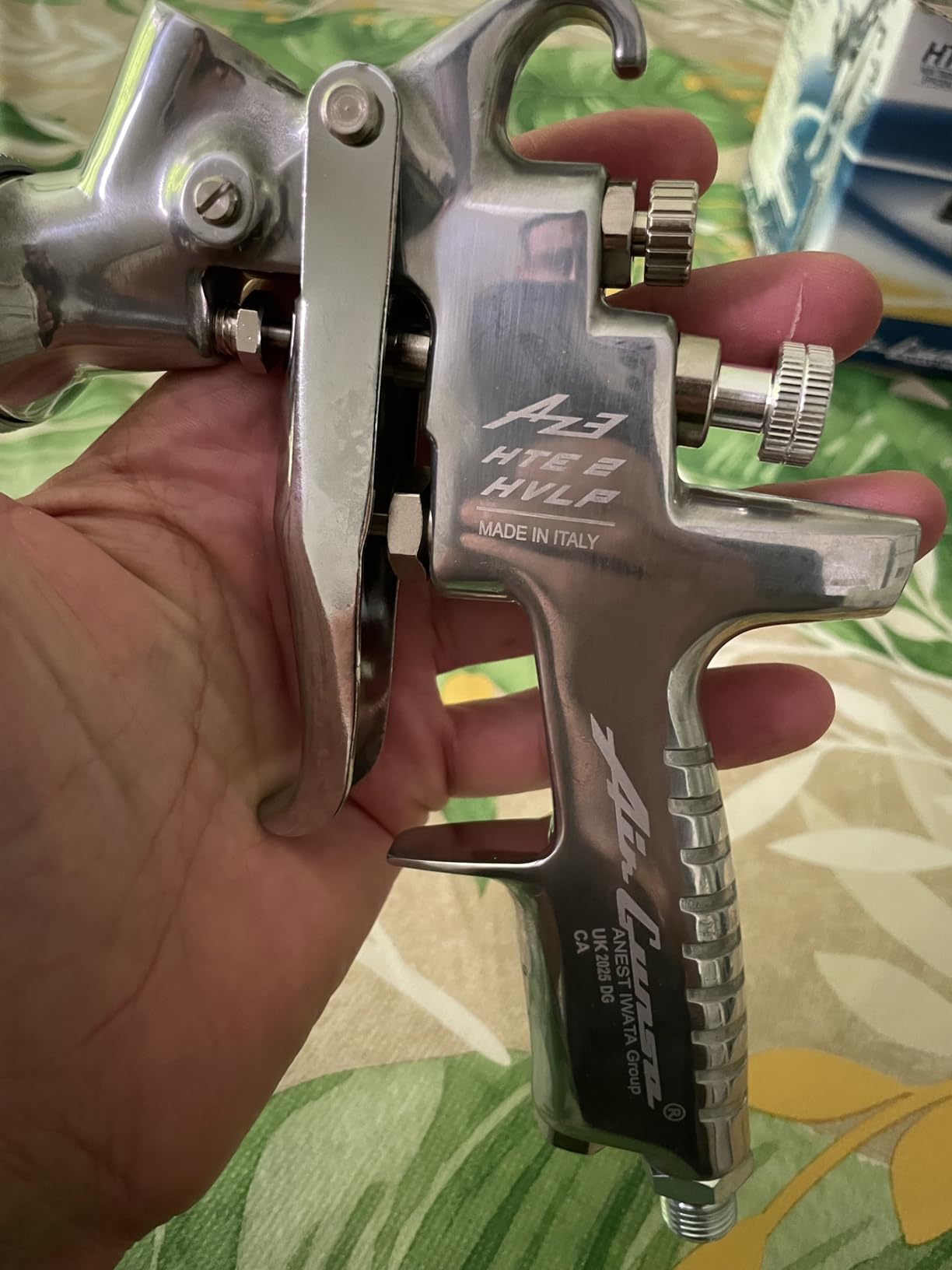 Iwata IWA9231 HVLP Spray Gun with 1.5 Nozzle customer photo 1
