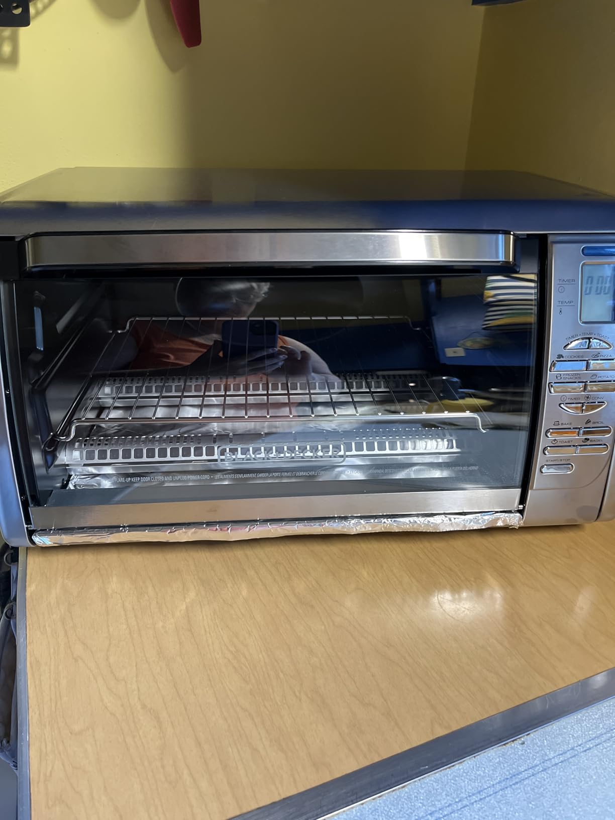 Black+Decker Countertop Convection Toaster Oven, 8 One-touch Cooking Functions, Stainless Steel customer photo 2