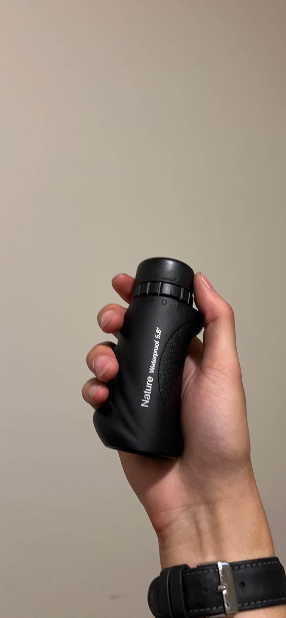 Celestron - Nature 10x25 Monocular - Ideal for Hiking and Wildlife Viewing - Multi-Coated Optics - 25mm Objective Lens - BaK-4 Prism - Twist-Up Eyecup - Waterproof & Fogproof customer photo 1