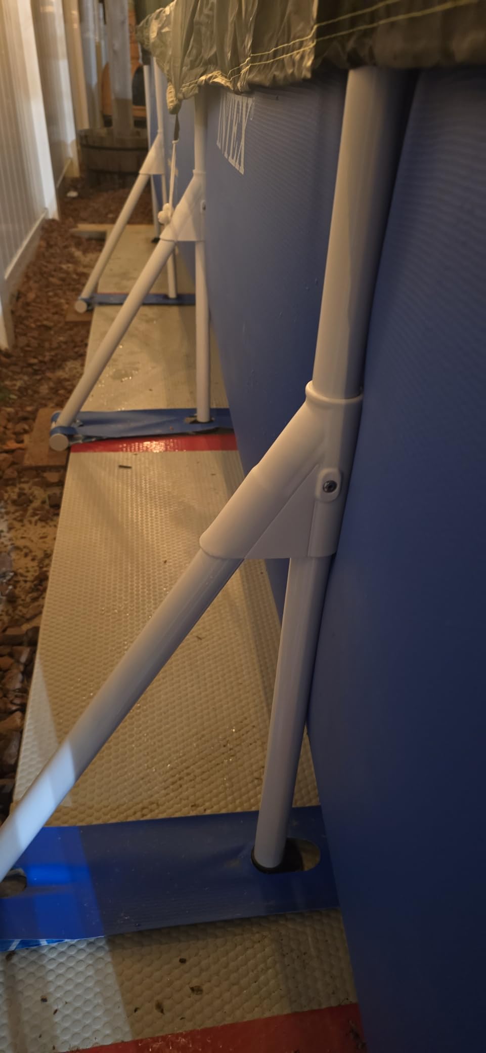 INTEX Rectangular Frame 7 ft 2 in x 4 ft 11 in x 23 in Above Ground Pool, Swimming Pool with Steel Frame, Pump Not Included customer photo 1