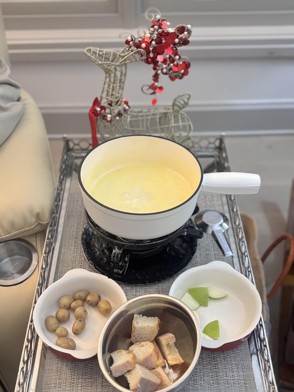 Swissmar Lugano Cast Iron Cheese Fondue Set, 9-Piece, 2 QT / 2 L - Ideal for Melting Cheese, Chocolates, Caramel, & More - Perfect for Kitchen Collection & Gift Giving - Matte Black customer photo 1