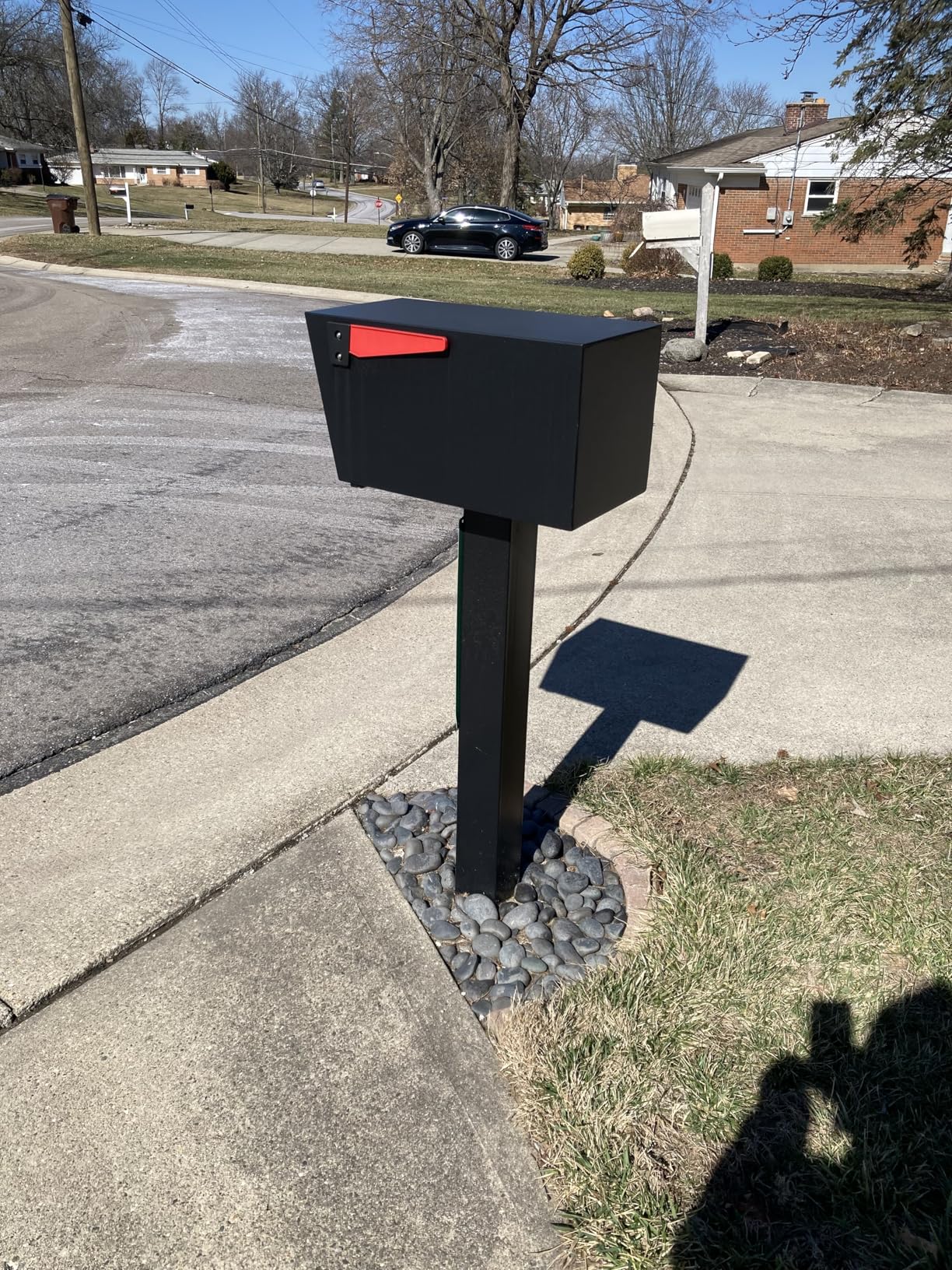 Mail Boss 7506 Mail Manager Curbside Locking Security Mailbox, Black, Large customer photo 1