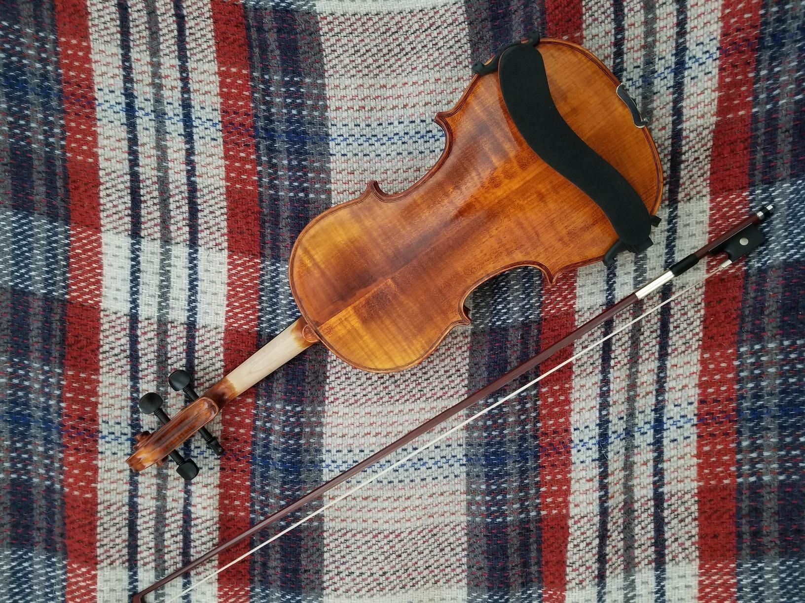 Cremona SV-500 Premier Artist Violin Outfit customer photo 1