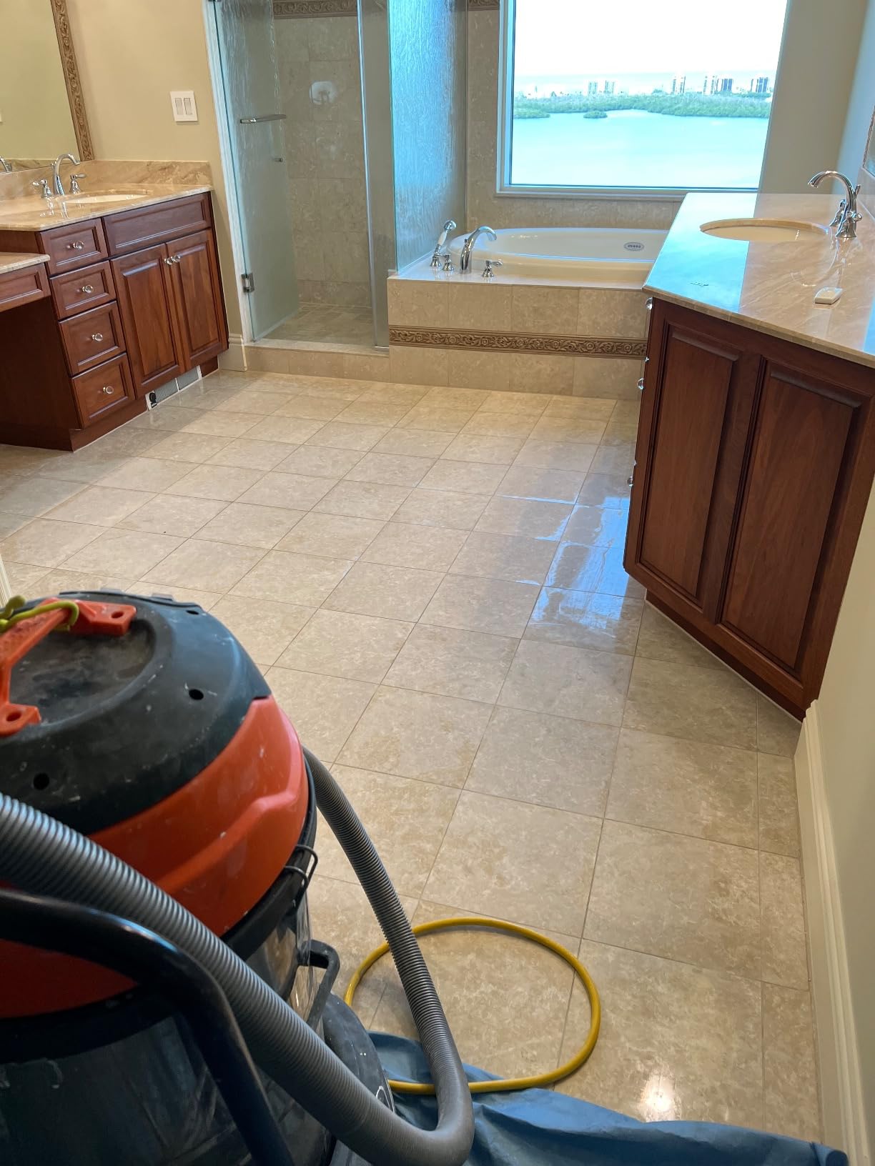 Industrial Wet/Dry Vacuum Cleaner 2 Motors 2000 Watt 225 CFM 21-Gallon Capacity JM773 customer photo 1