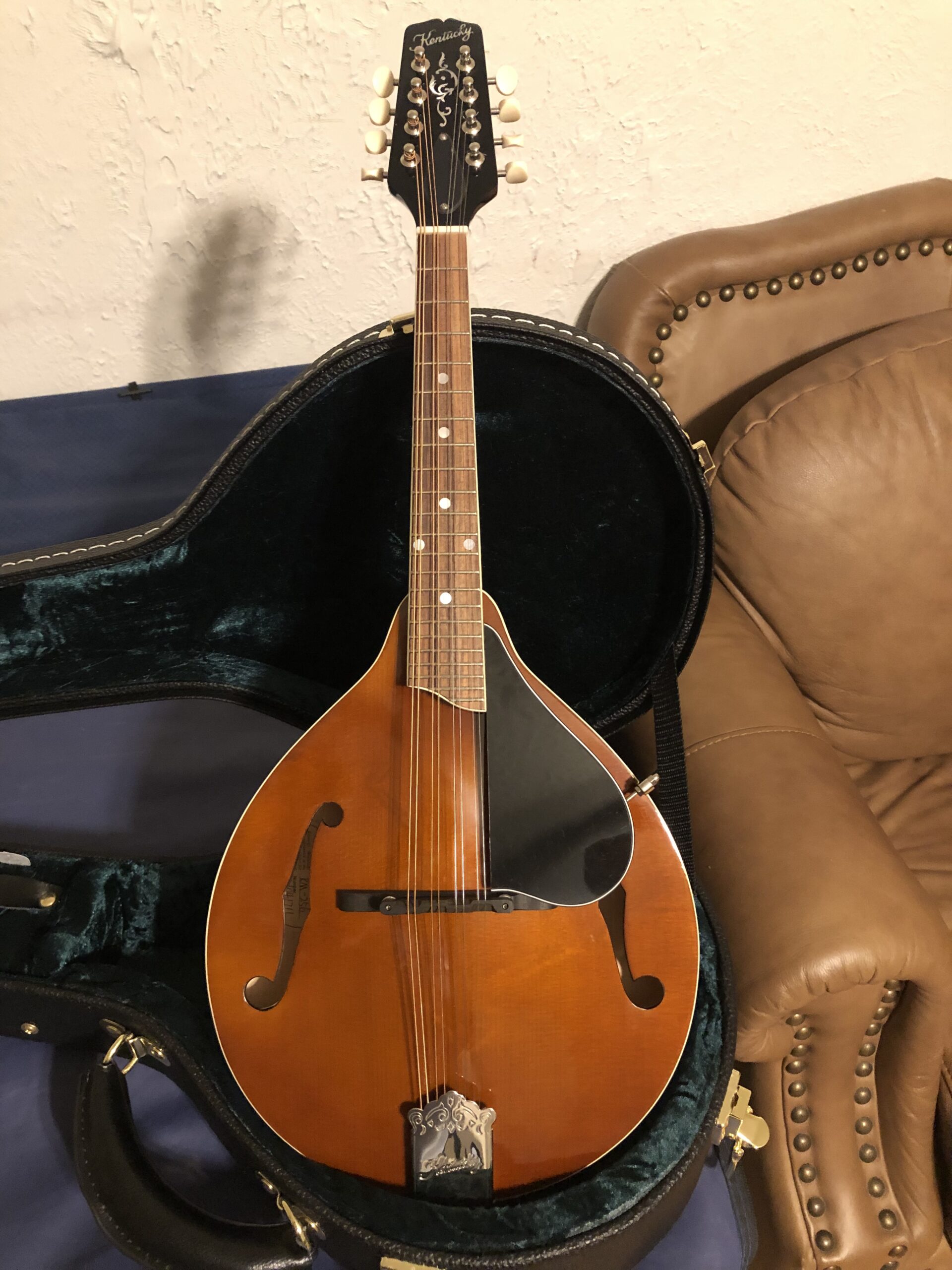Kentucky KM-252 Artist A-model Mandolin - Transparent Amber customer photo 1
