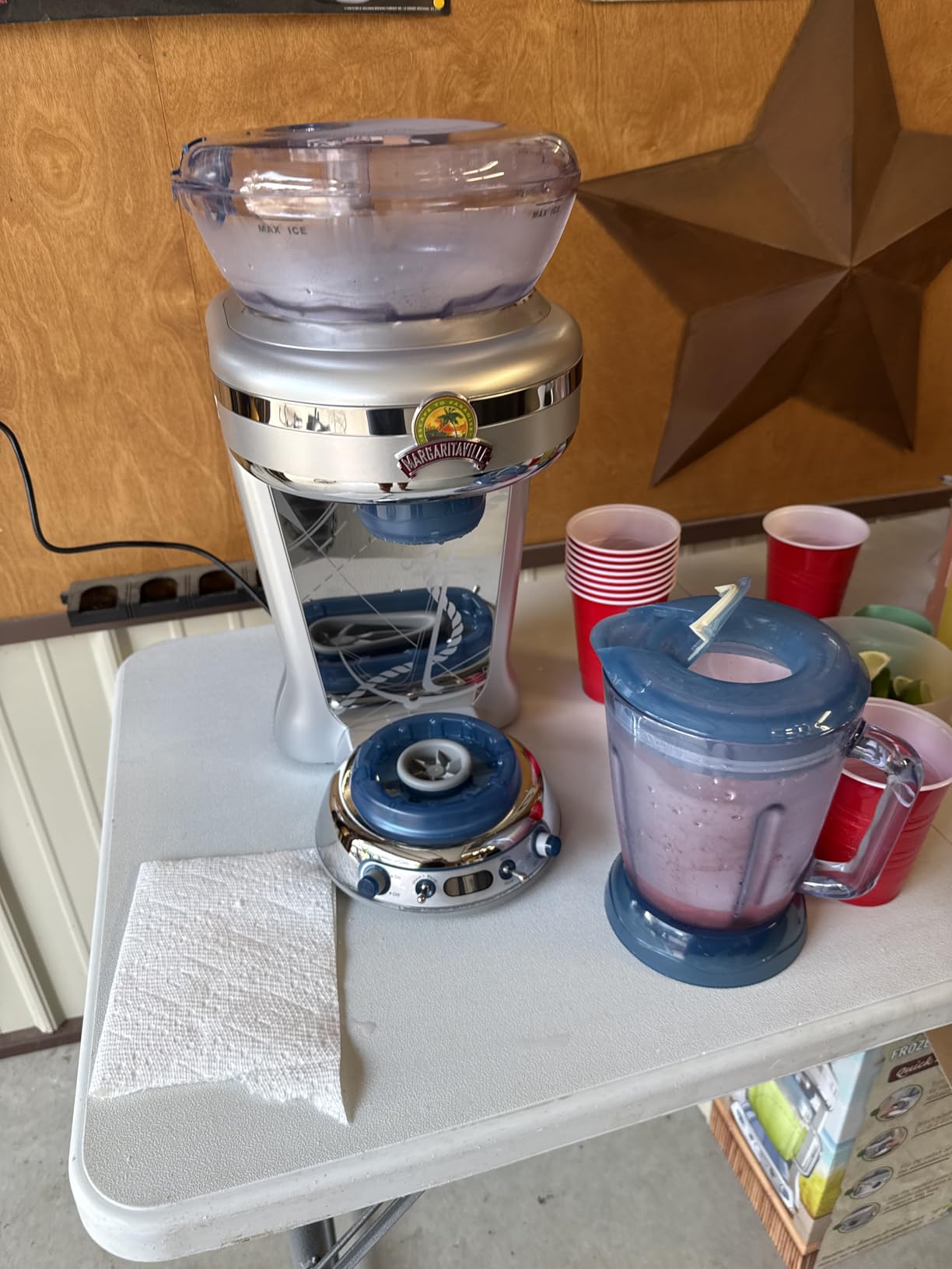 Margaritaville Key West Frozen Concoction Maker with Easy Pour Jar and XL Ice Reservoir, 4 Programmed Drink Settings customer photo 2