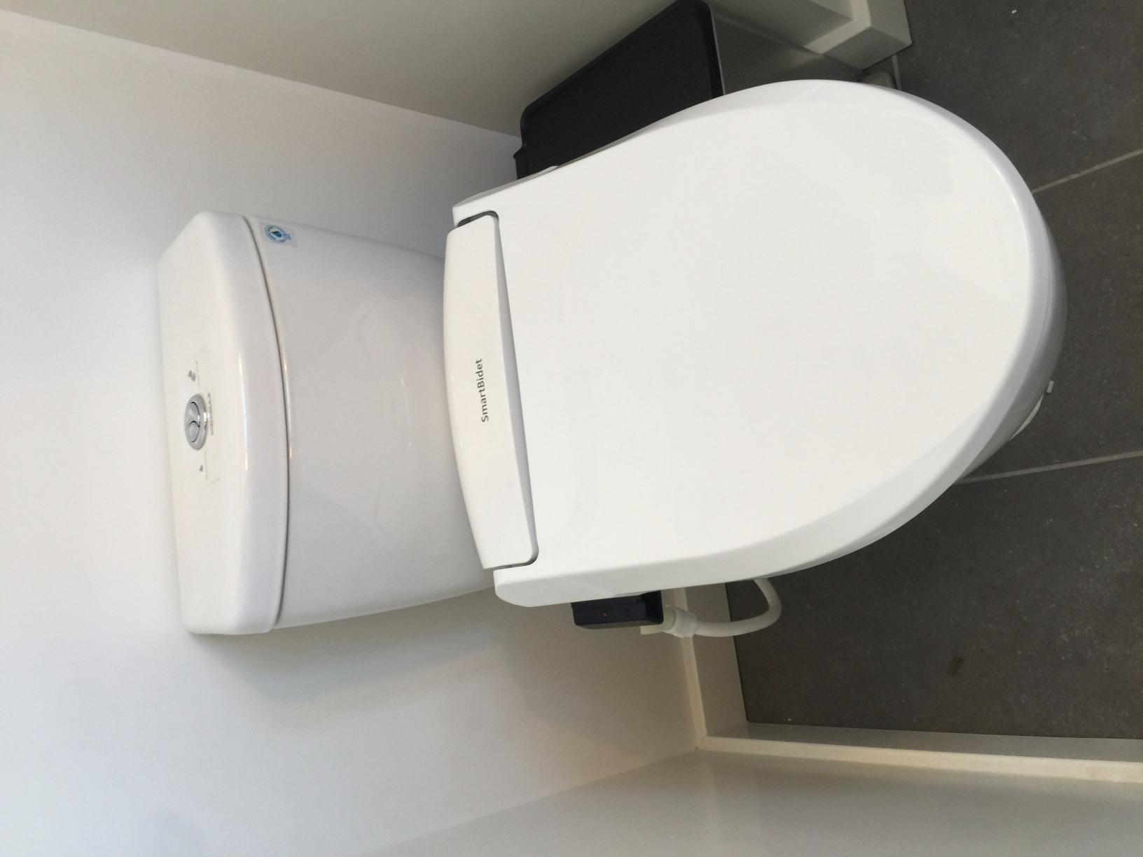 SmartBidet SB-1000 Smart Bidet Electric Bidet Toilet Seat with Heated Seat, Warm Water, Air Dryer - Remote Control, Elongated customer photo 1
