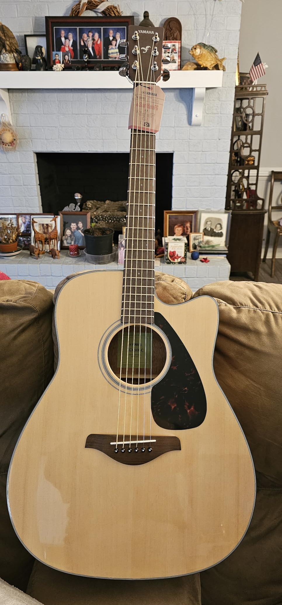 Yamaha FSX830C Small Body Solid Top Cutaway Acoustic-Electric Guitar customer photo 2
