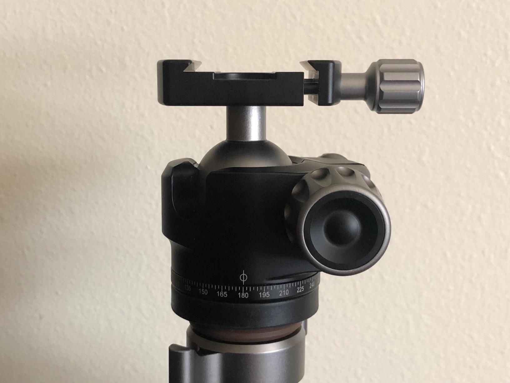 Leofoto LH-30 Tripod Head with BPL-50 Quick Release Plate - Height: 80mm - Load Capacity: 15 kg - User Friendly customer photo 2