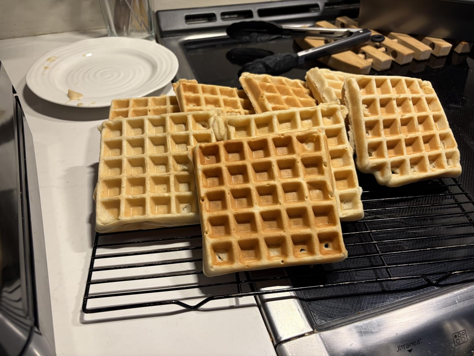 KRUPS 4-Slice Belgian Waffle Maker: Stainless Steel, 5 Browning Levels, Audible Ready Beep, Removable Plates, 1200W, Silver/Black, Large Waffle Maker Family Size customer photo 2
