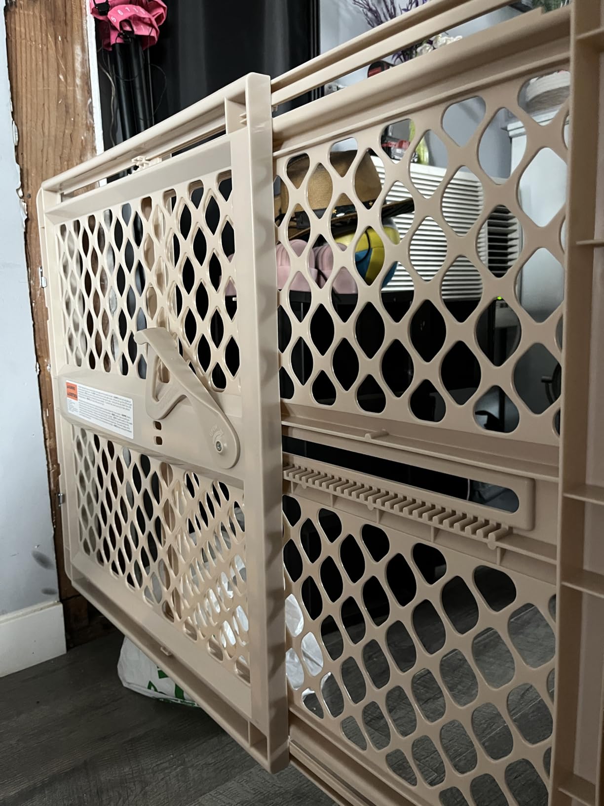 Toddleroo by North States - Supergate Ergo Baby Gate, Plastic Baby Gate for Stairs & Doorways, Made in USA, 26-42 Inches Wide, Sand customer photo 2