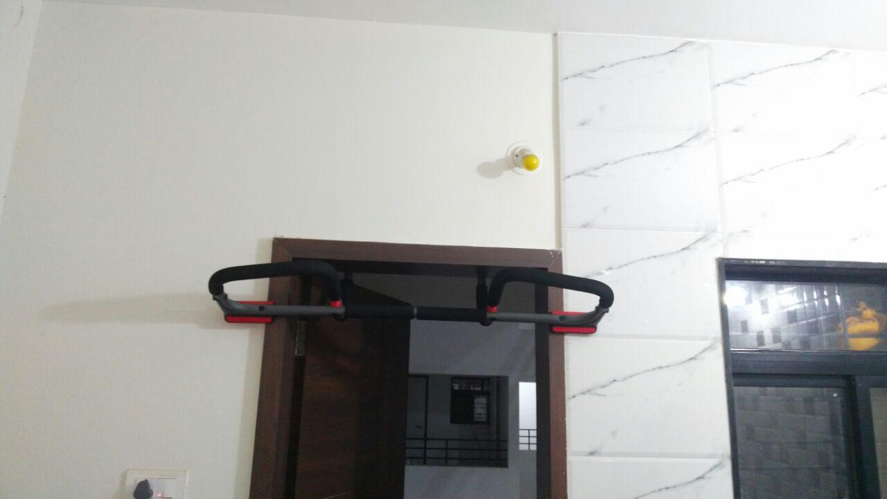 Perfect Fitness Multi-Gym Doorway Pull Up Bar and Portable Gym System customer photo 2