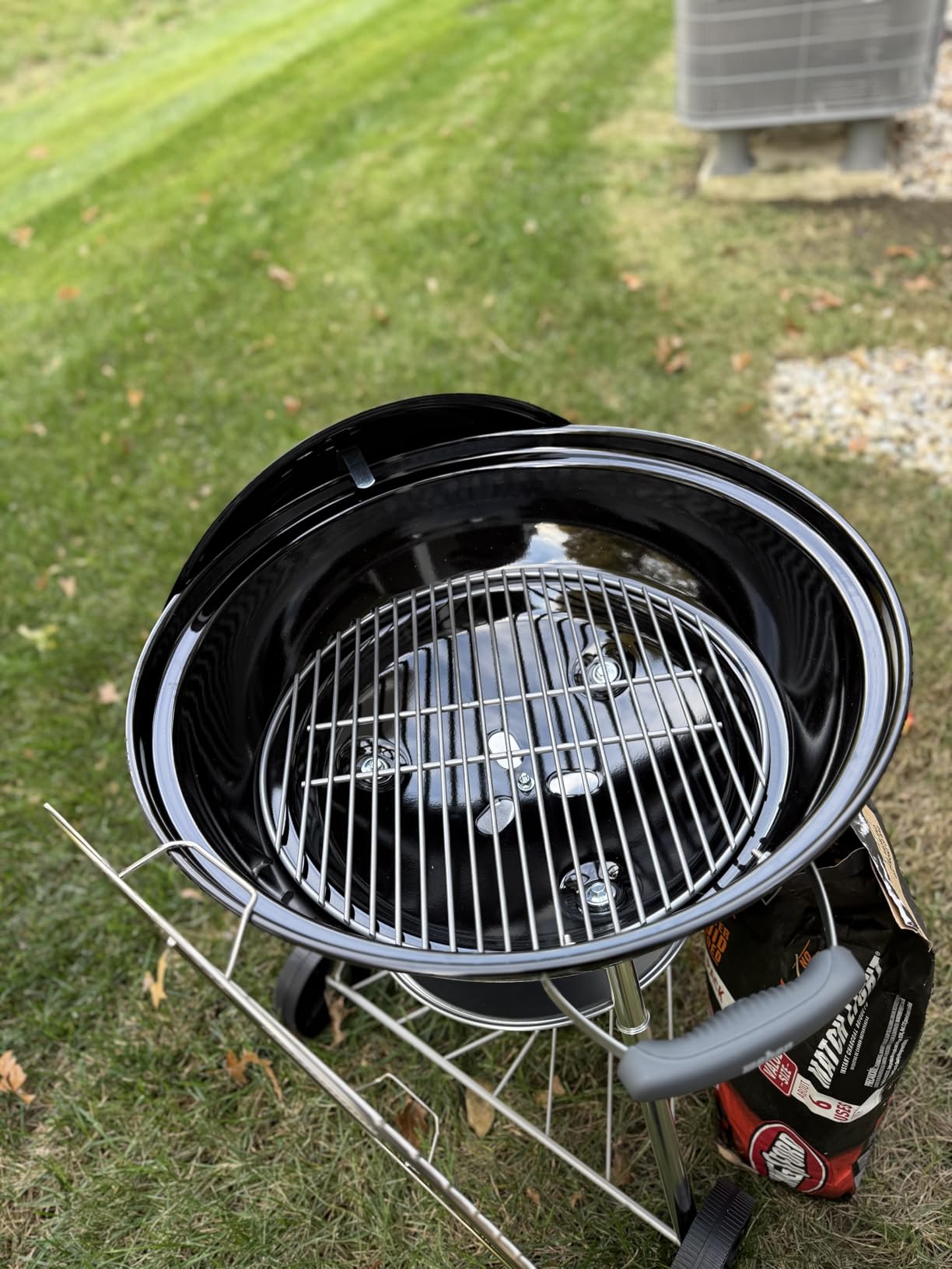 Weber Jumbo Joe Premium Charcoal Grill, 22-Inch, Black - Portable Outdoor BBQ Grill with Durable Plated Steel Grates, Porcelain‑Enameled Bowl & Precision Airflow Control customer photo 1
