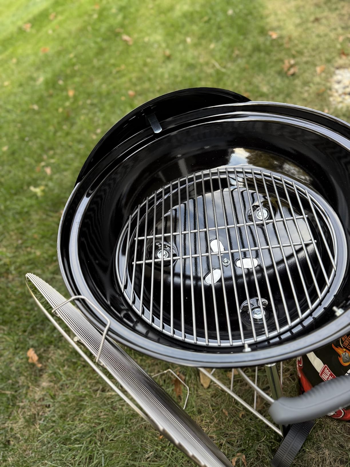 Weber Jumbo Joe Premium Charcoal Grill, 22-Inch, Black - Portable Outdoor BBQ Grill with Durable Plated Steel Grates, Porcelain‑Enameled Bowl & Precision Airflow Control customer photo 2