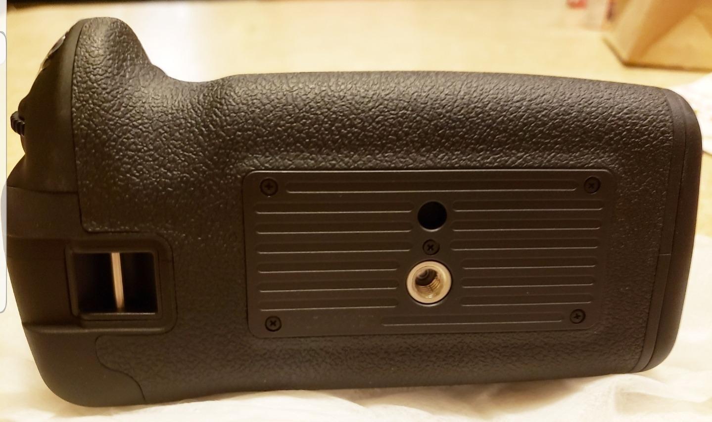 Canon Battery Grip BG-E20 for Canon EOS 5D Mark IV customer photo 1