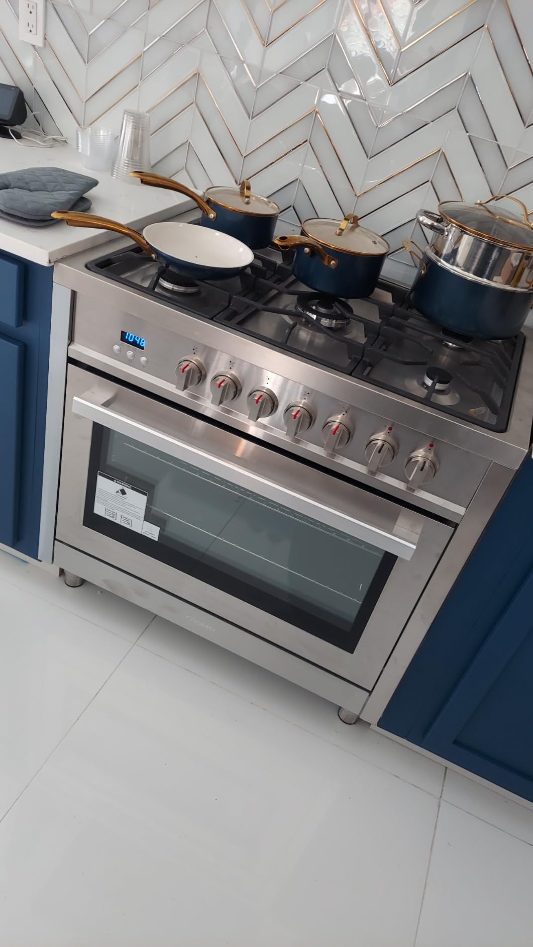 COSMO F965 36 in. Stellar Collection Dual Fuel Range with 5 Sealed Burners, 8 Function Convection Oven customer photo 2