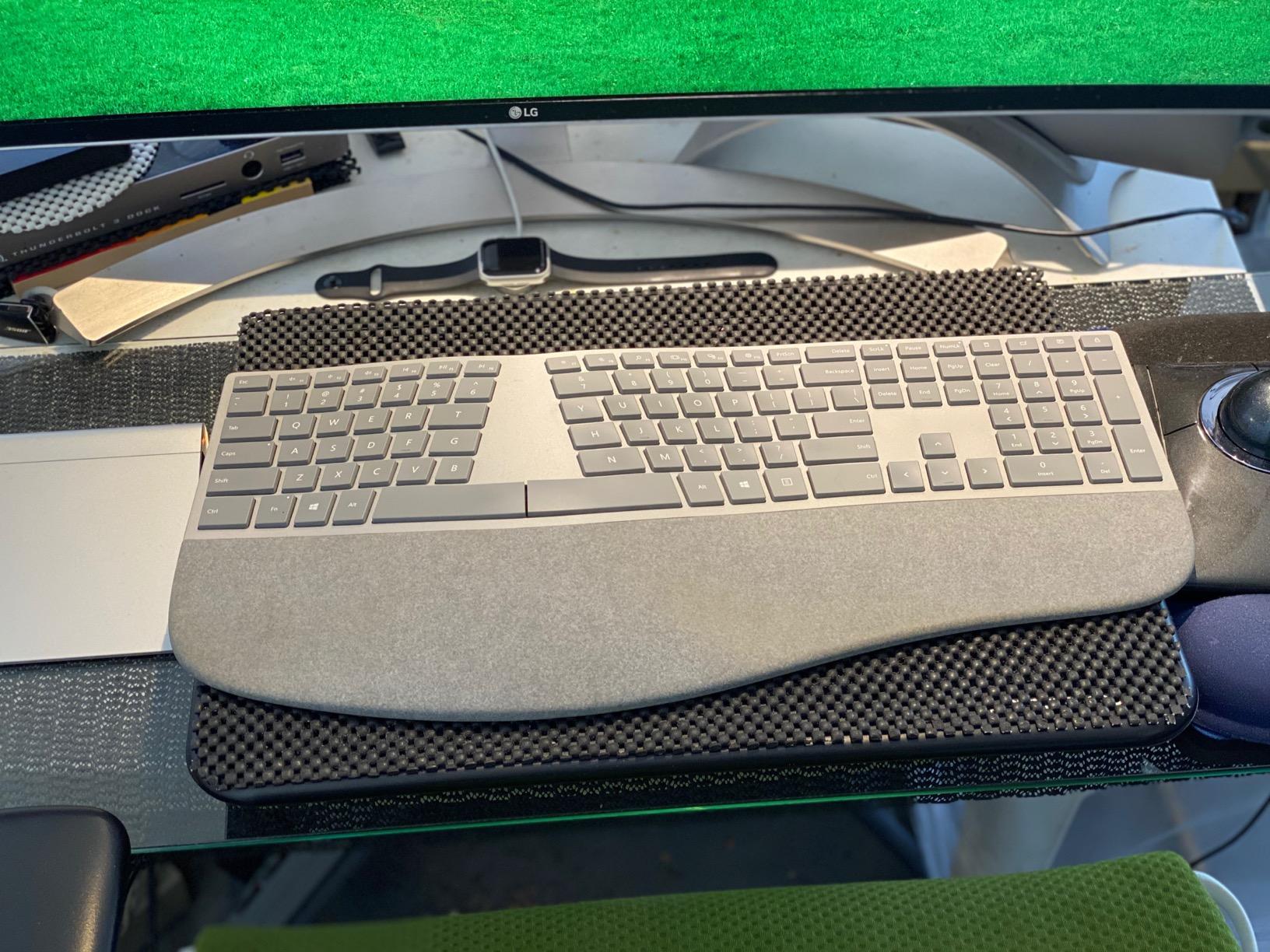Microsoft 3RA-00022 Surface Ergonomic Wireless Keyboard customer photo 2
