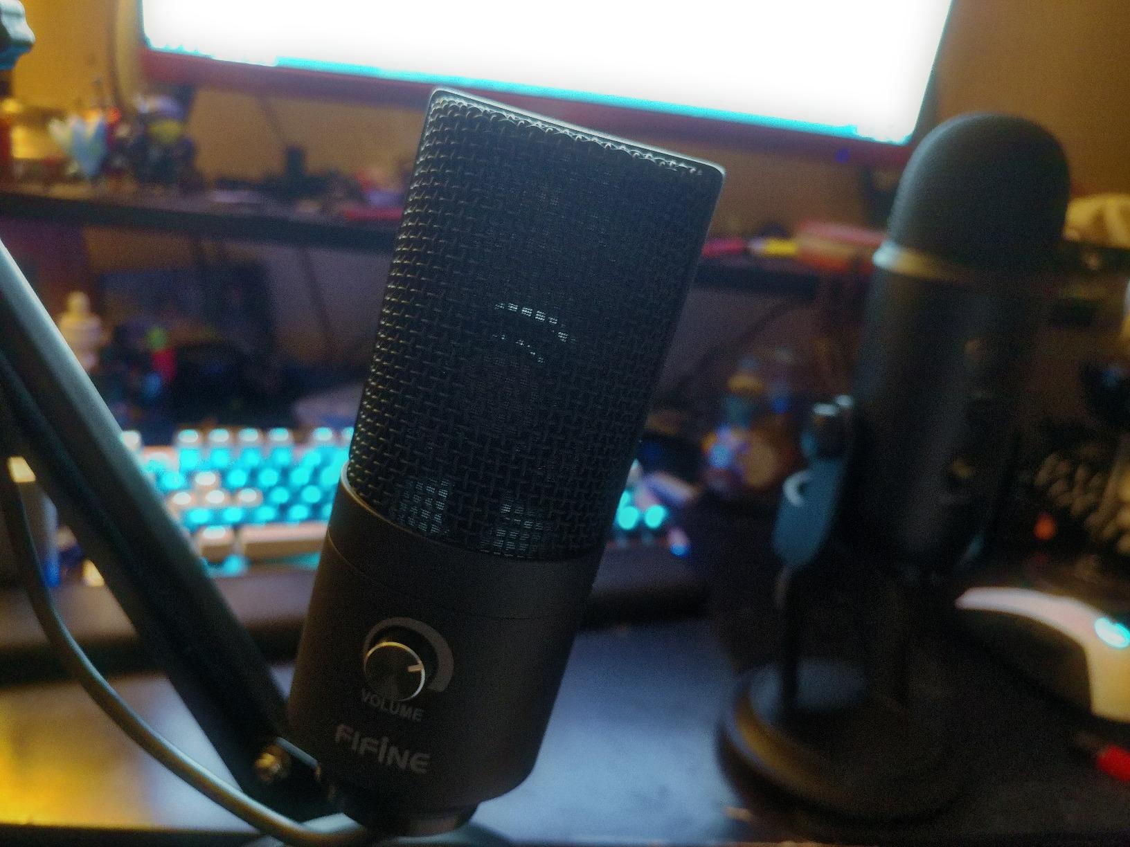 FIFINE USB Microphone, Metal Condenser Recording Microphone for MAC OS, Windows - K669B customer photo 1