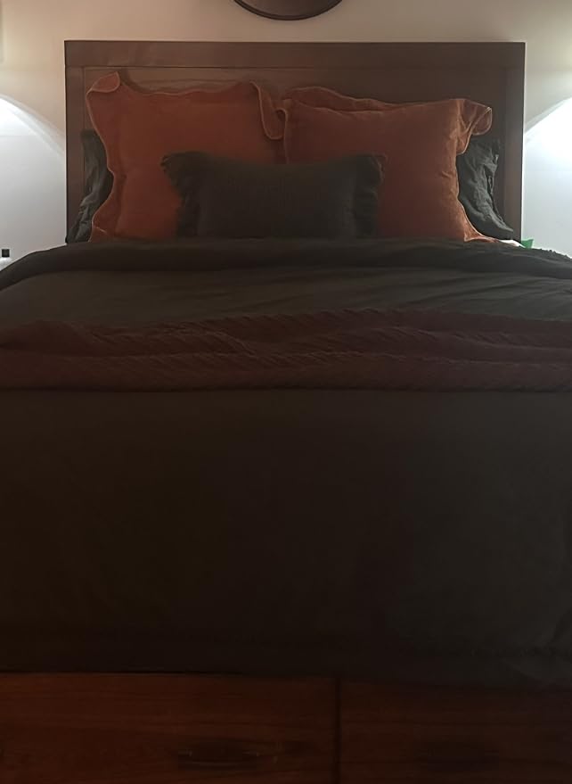 Bare Home Duvet Insert Comforter - Queen Size - Goose Down Alternative - Ultra-Soft - Premium 1800 Series - All Season Warmth - Bedding Comforter (Queen, White) customer photo 2