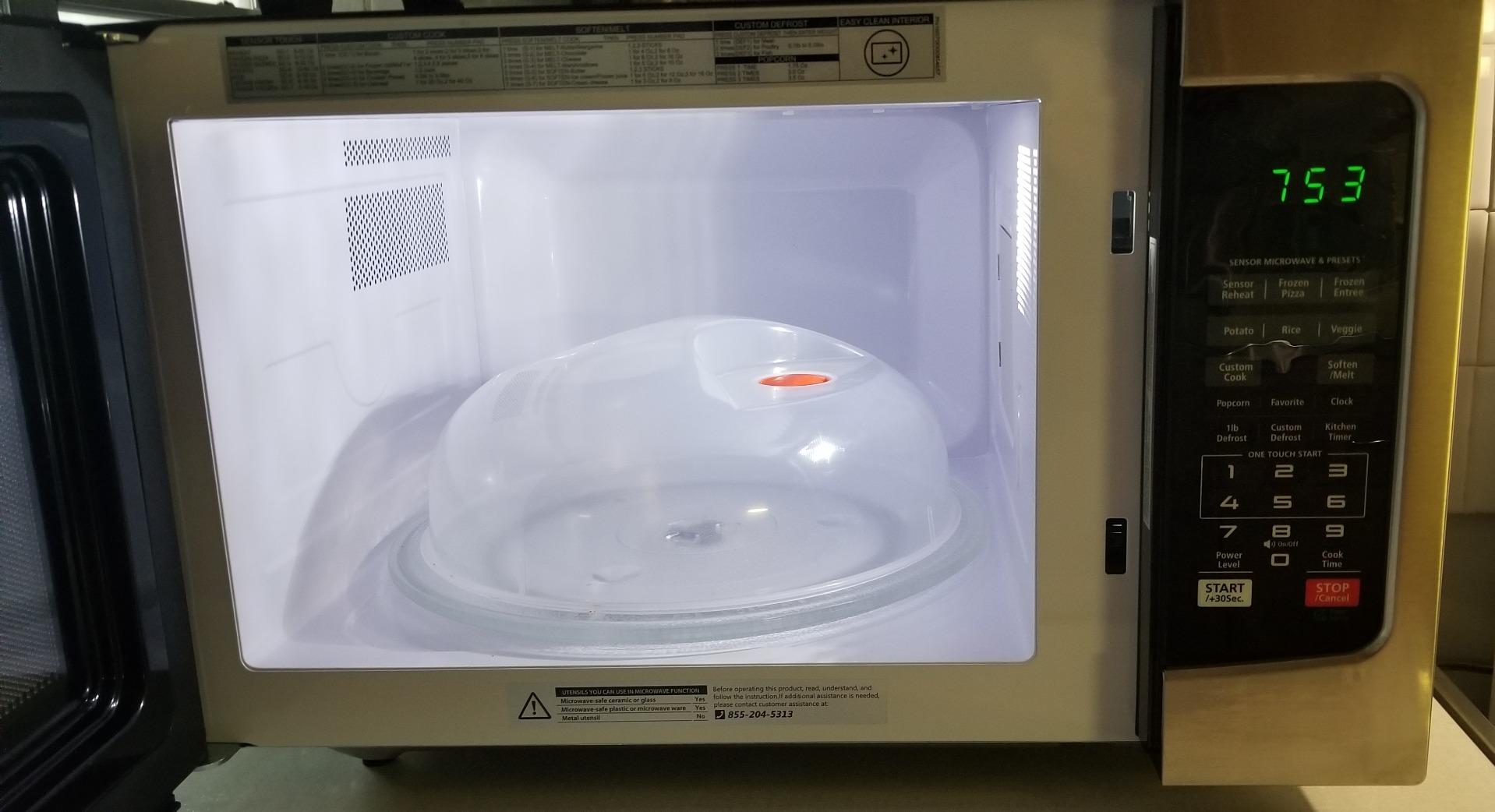 TOSHIBA EM131A5C-SS Countertop Microwave Ovens 1.2 Cu Ft with 12.4