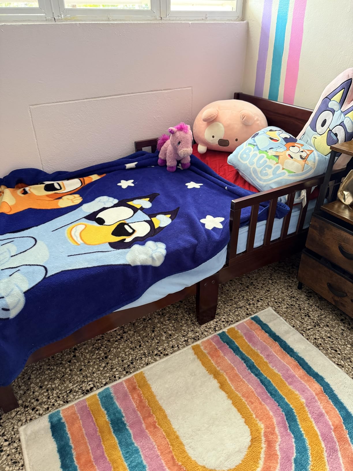 Dream On Me Brookside Toddler Bed, Low Floor Wooden Bed, Side Safety Bed Rails, GREENGUARD Gold & BSA Certified, Non-Toxic Paint Finish, New Zealand Pinewood, Up to 50 lbs - Pebble Grey customer photo 1