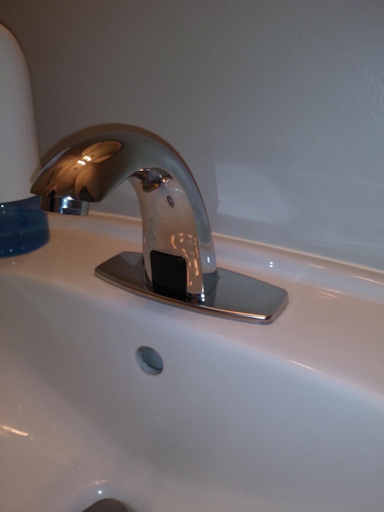 Automatic Touchless Bathroom Sink Faucet Commercial Sensor Motion Activated Hands Free Basin Auto Tap with Deck Cover Plate Battery Operated Temperature Valve Water Saving Modern Stylish, Chrome customer photo 2