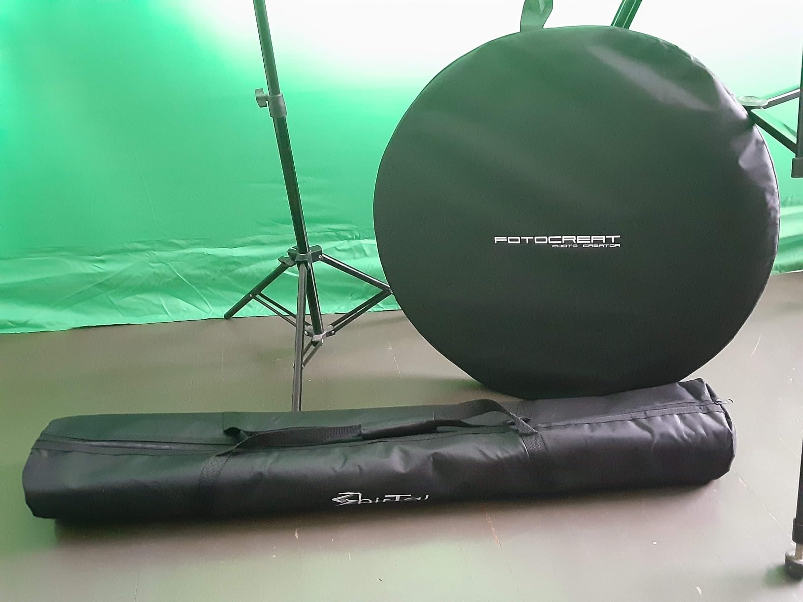 5x6.5ft 2-in-1 Green & Blue Double-Sided Pop-Up Collapsible Chromakey Backdrop - Portable Green Screen for Live Streaming, Video Calls, Photography, YouTube Vlogging, Soccer customer photo 1